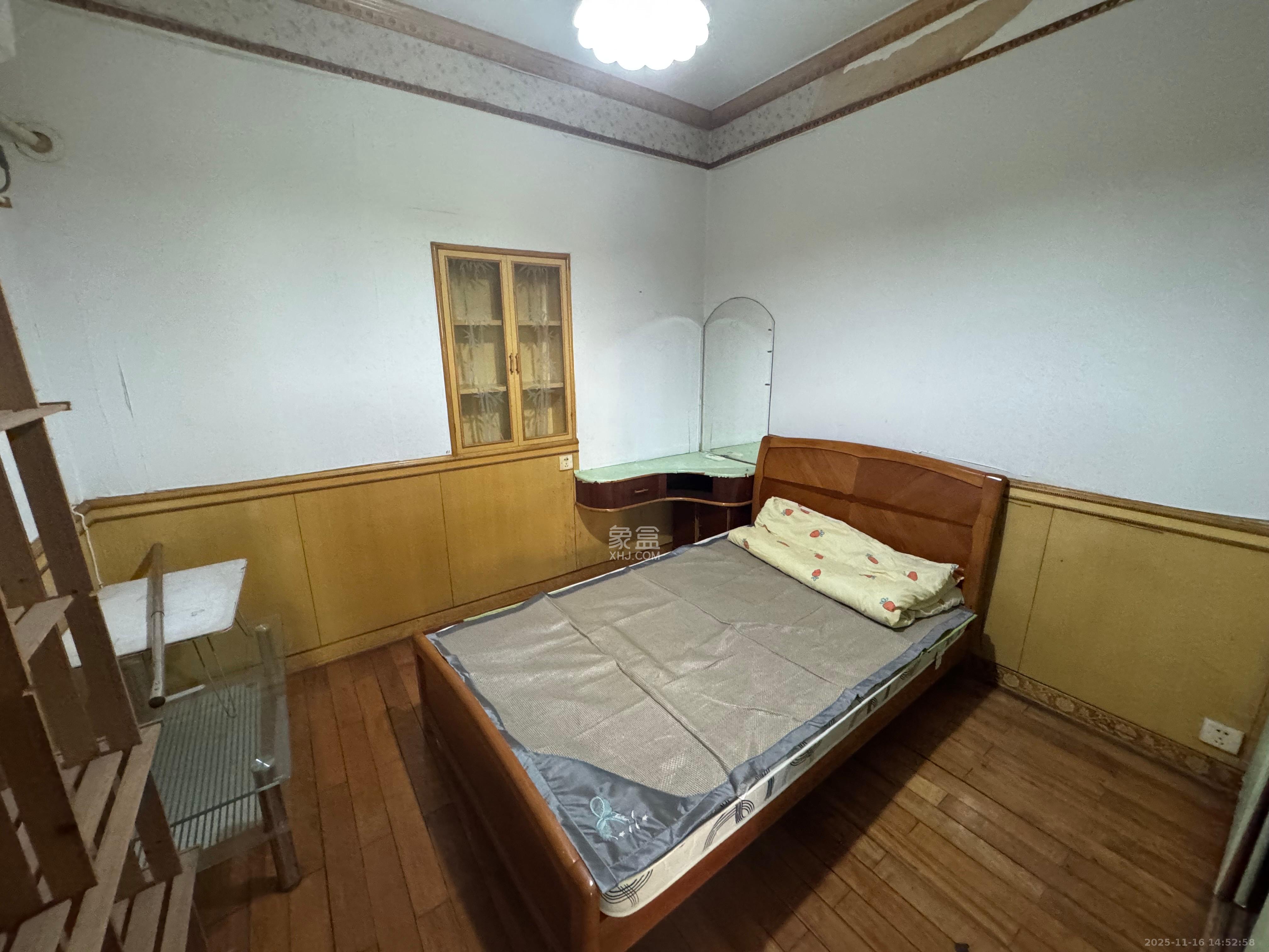 荷花园邮政物流公司单位宿舍 2室1厅1卫 1300.0元/月 荷花园邮政物流公司单位宿舍 2室1厅1卫 1300.0元/月室内图