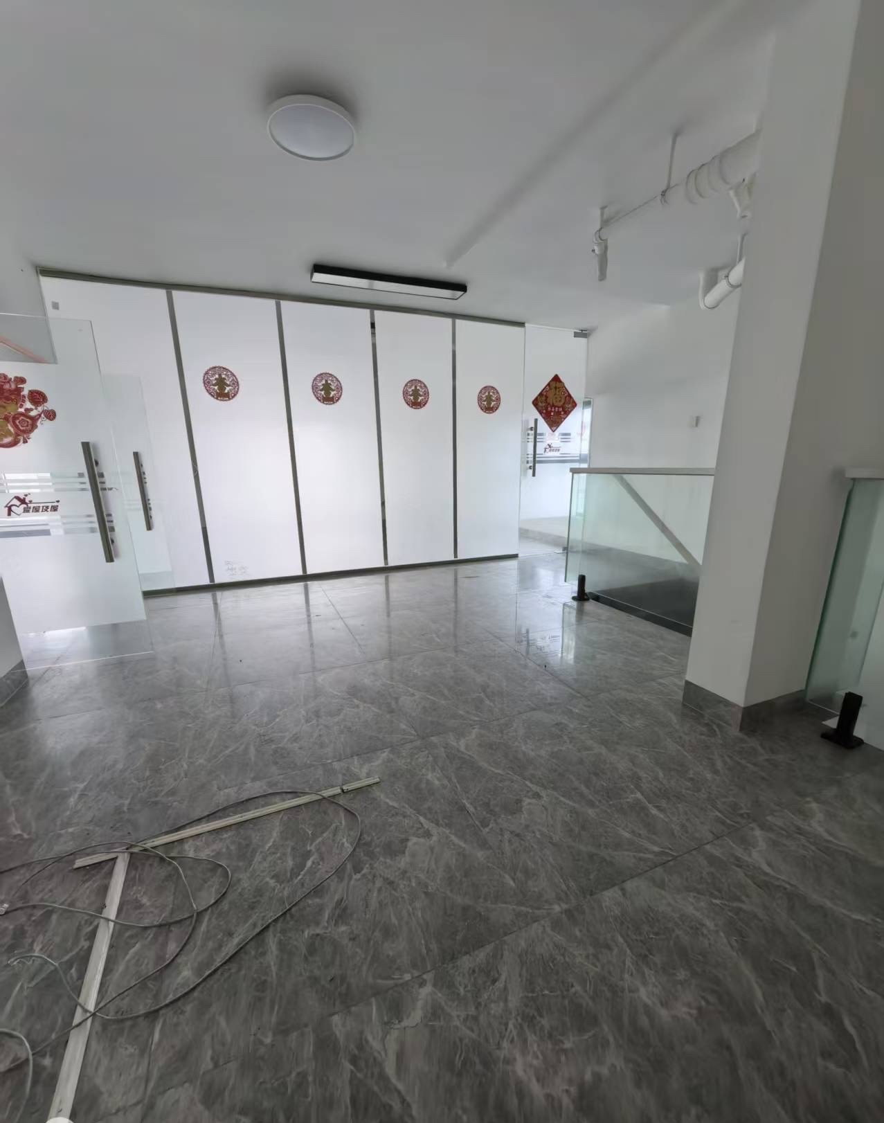 绿地海德公馆  1室1厅1卫    6000.0元/月室内图