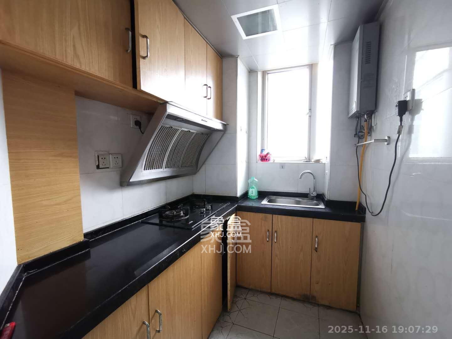 凯通国际城(凯通朝庭) 2室1厅1卫 2000.0元/月 凯通国际城(凯通朝庭) 2室1厅1卫 2000.0元/月室内图