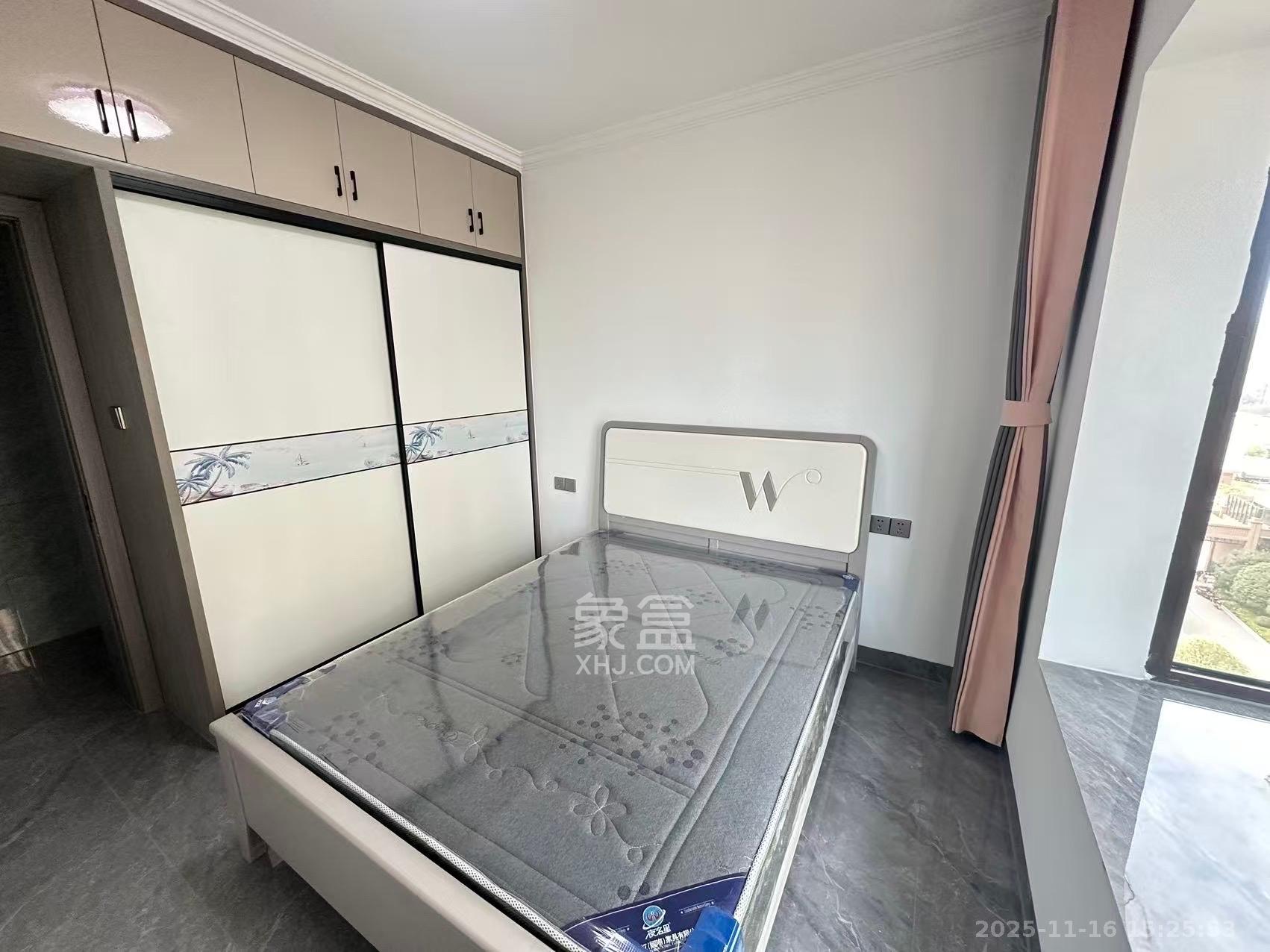 和润园三期 3室2厅2卫 2800.0元/月 和润园三期 3室2厅2卫 2800.0元/月室内图