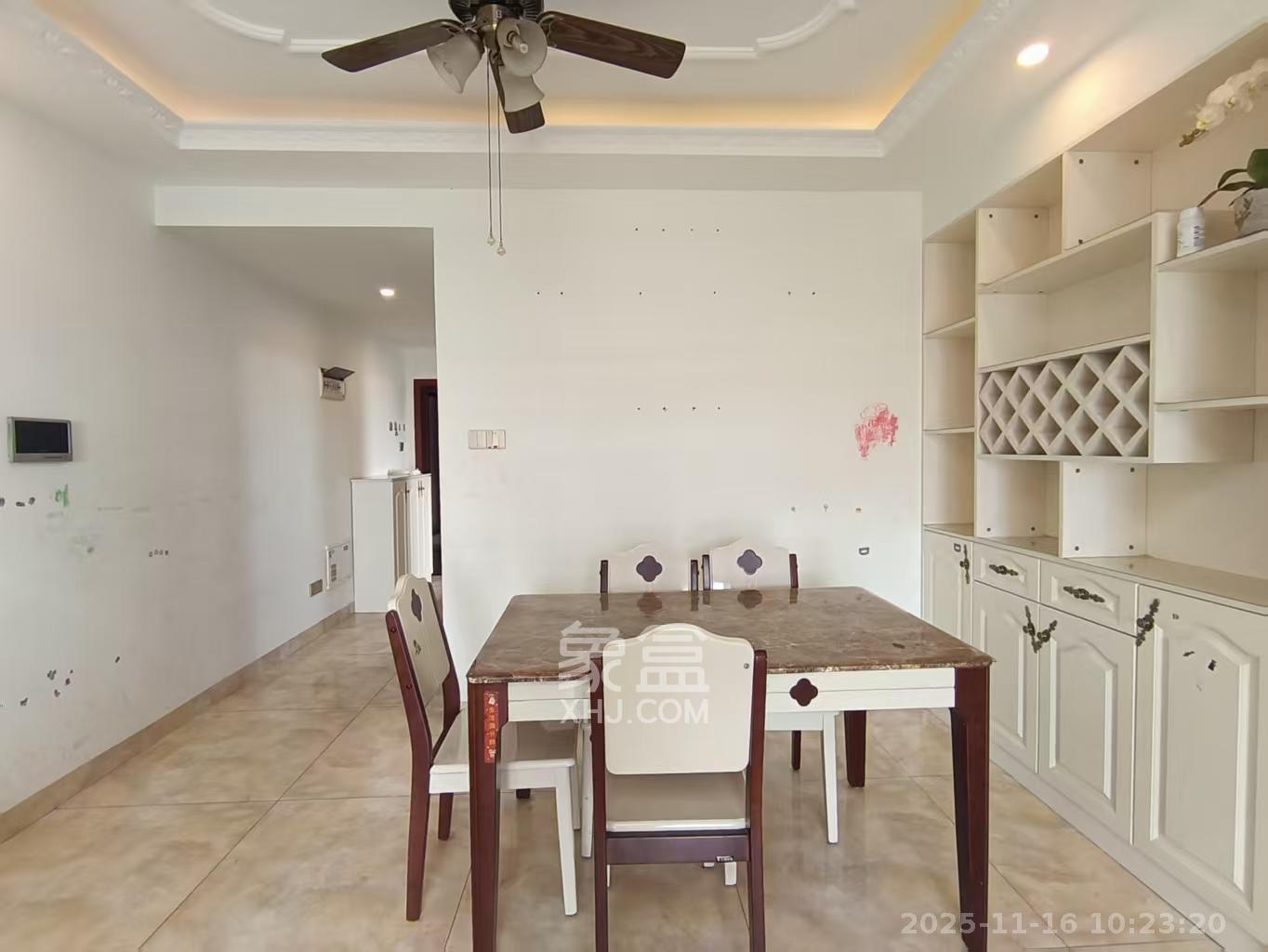 筑梦星园  3室2厅1卫    2000.0元/月室内图