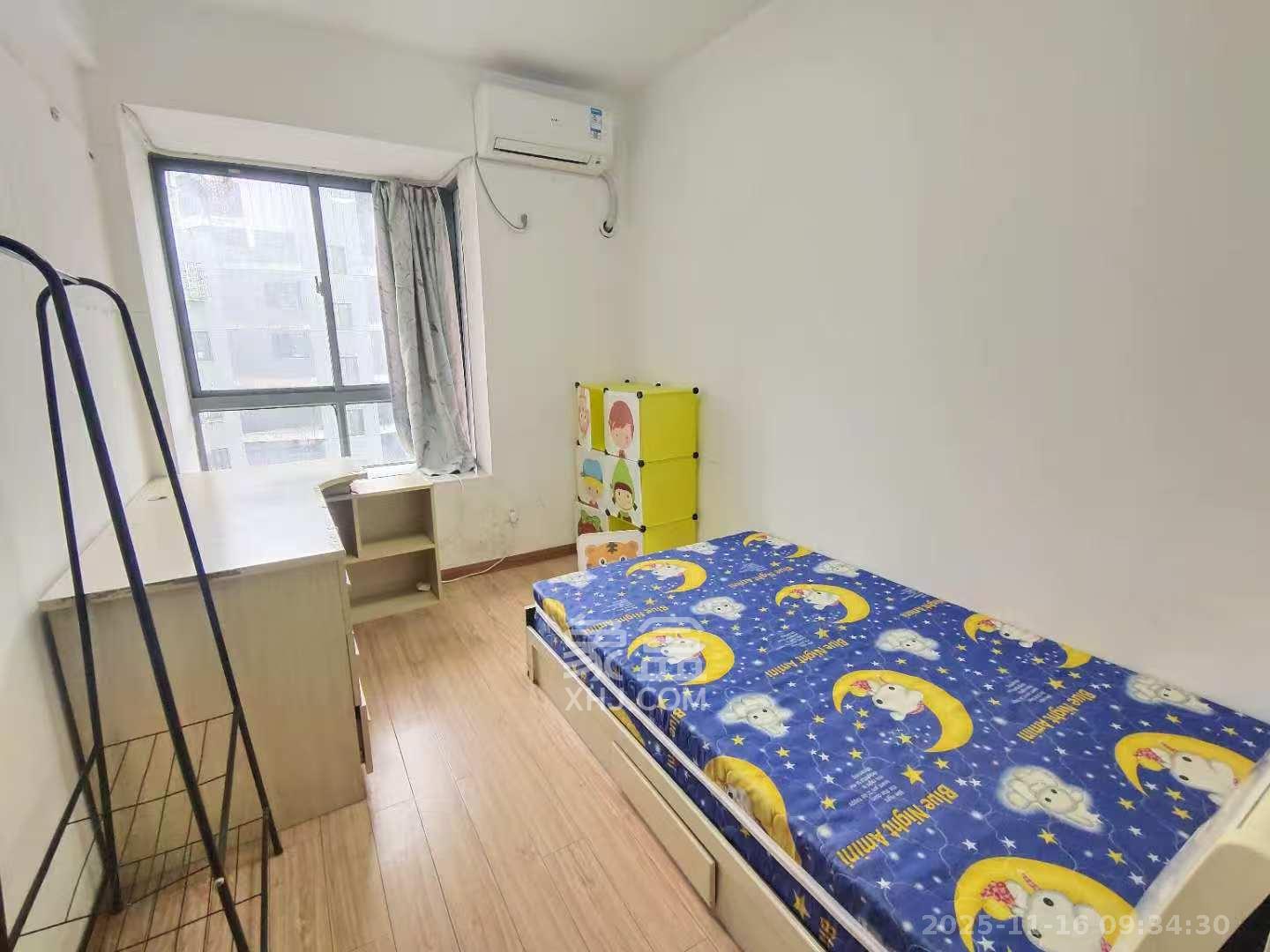 欧园  3室2厅1卫    2700.0元/月室内图