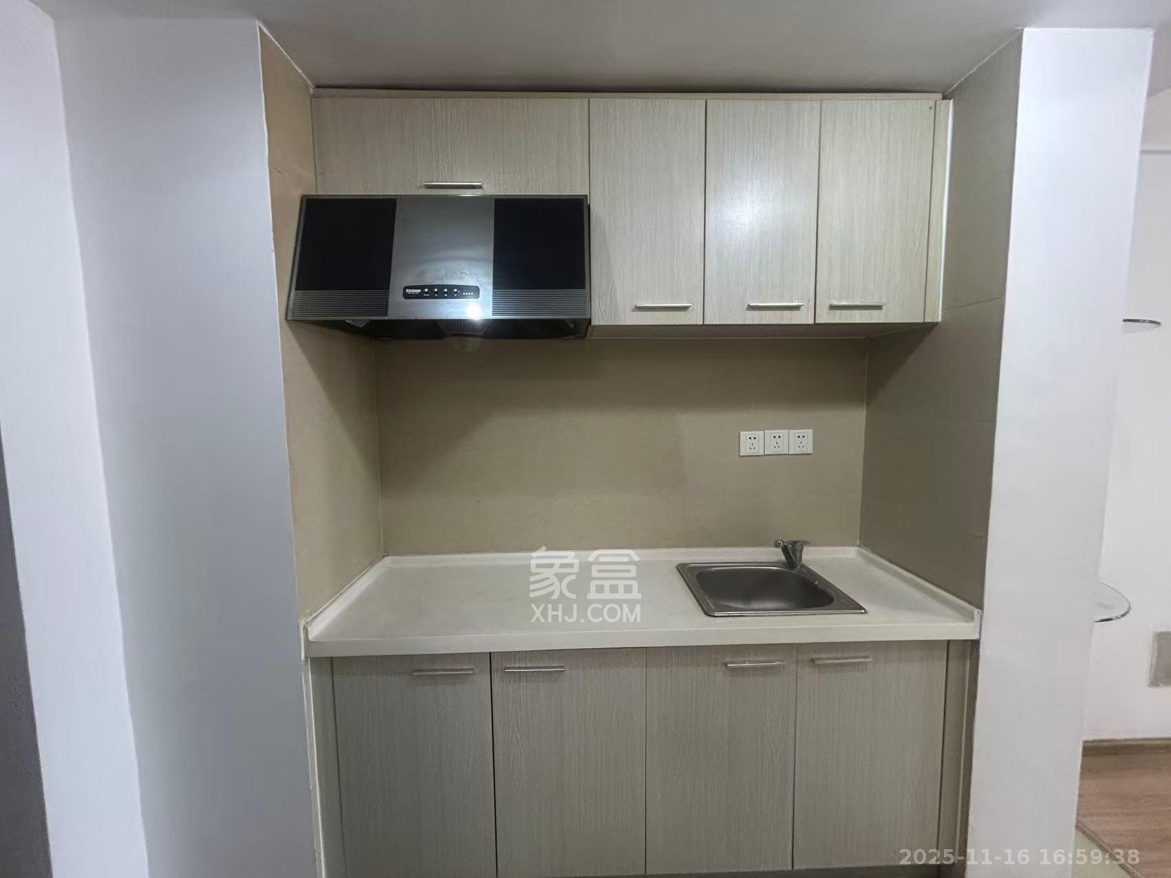 德庆水韵山城  1室1厅1卫    1200.0元/月室内图