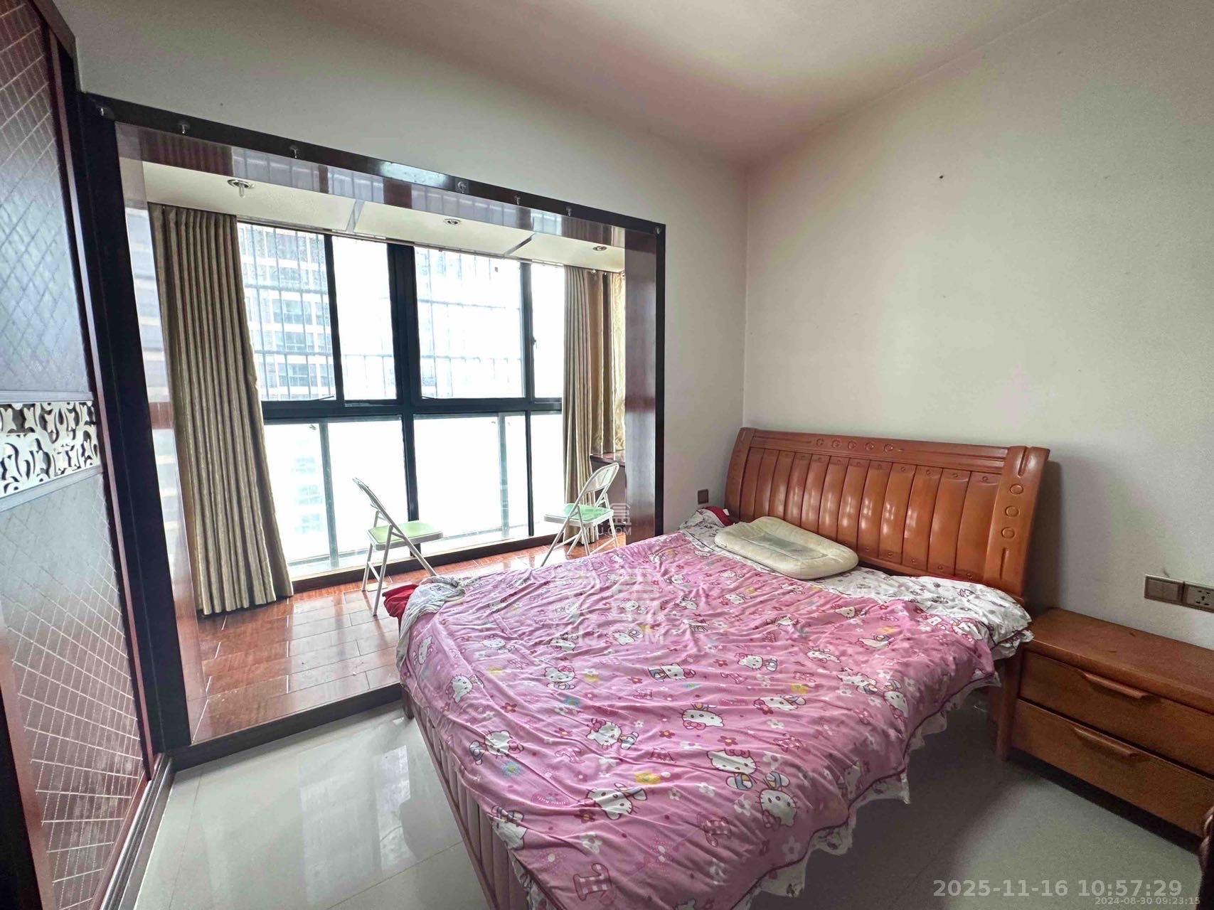 蓝山郡  1室1厅1卫    1300.0元/月室内图