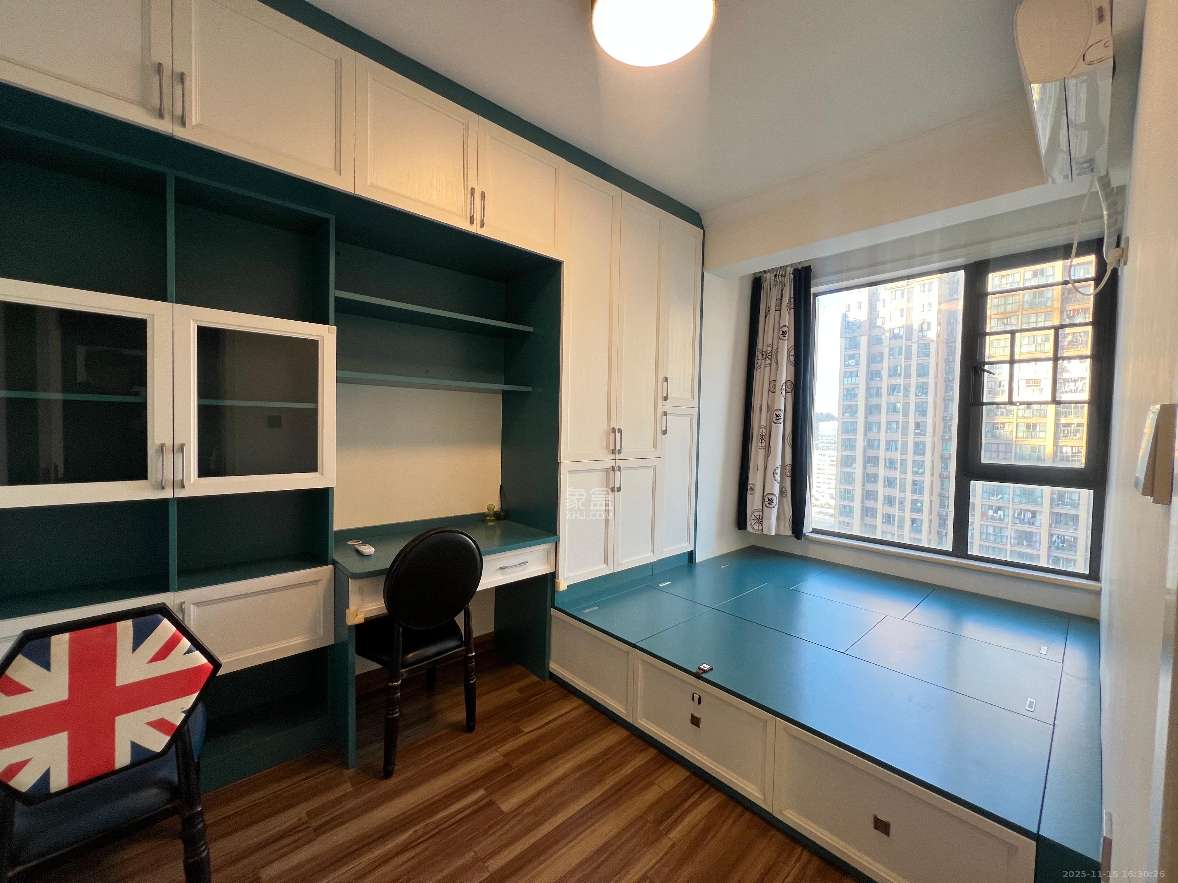 荣盛花语馨苑  2室2厅1卫    2500.0元/月室内图