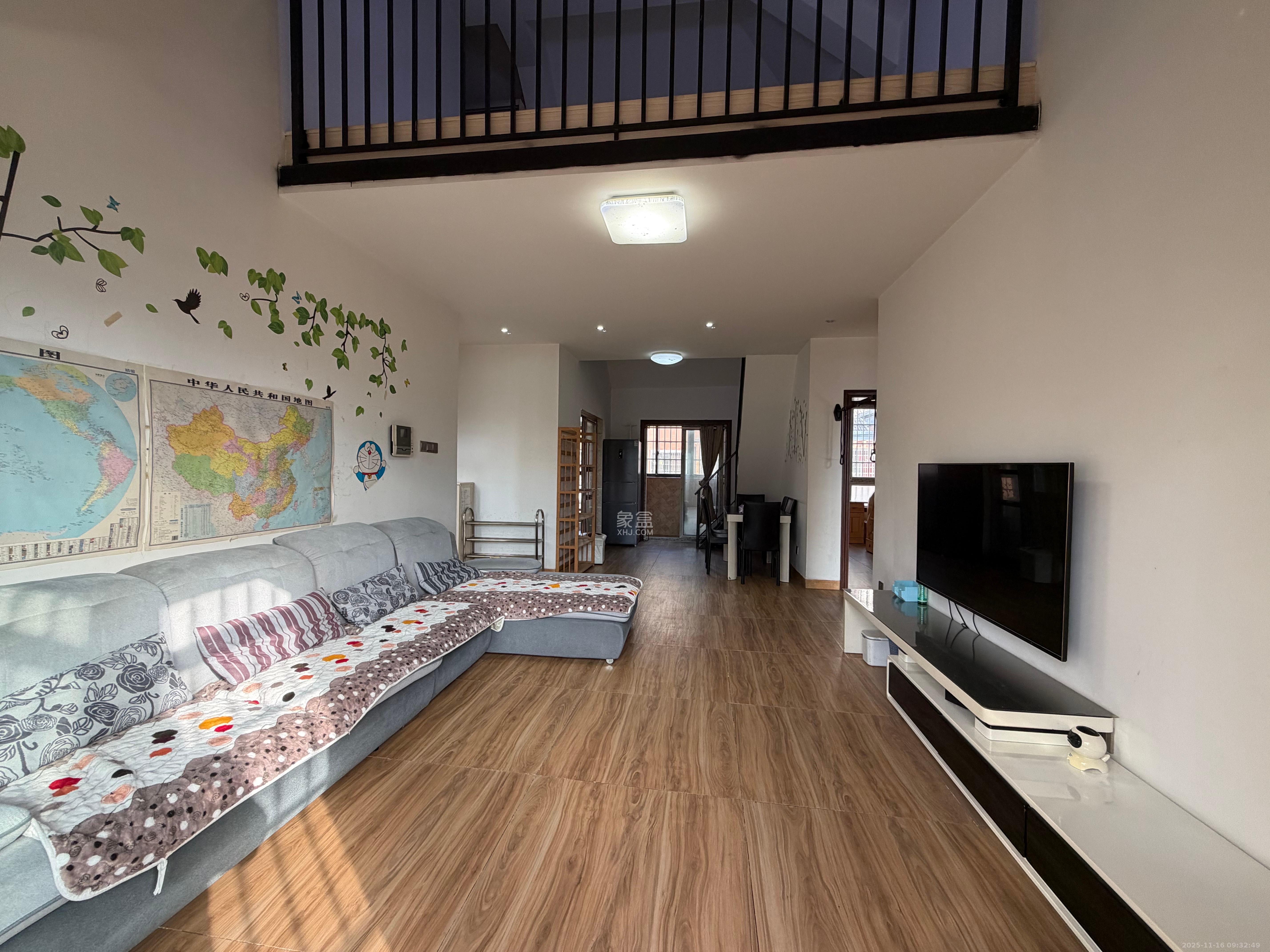 山水湾  3室2厅1卫    1500.0元/月