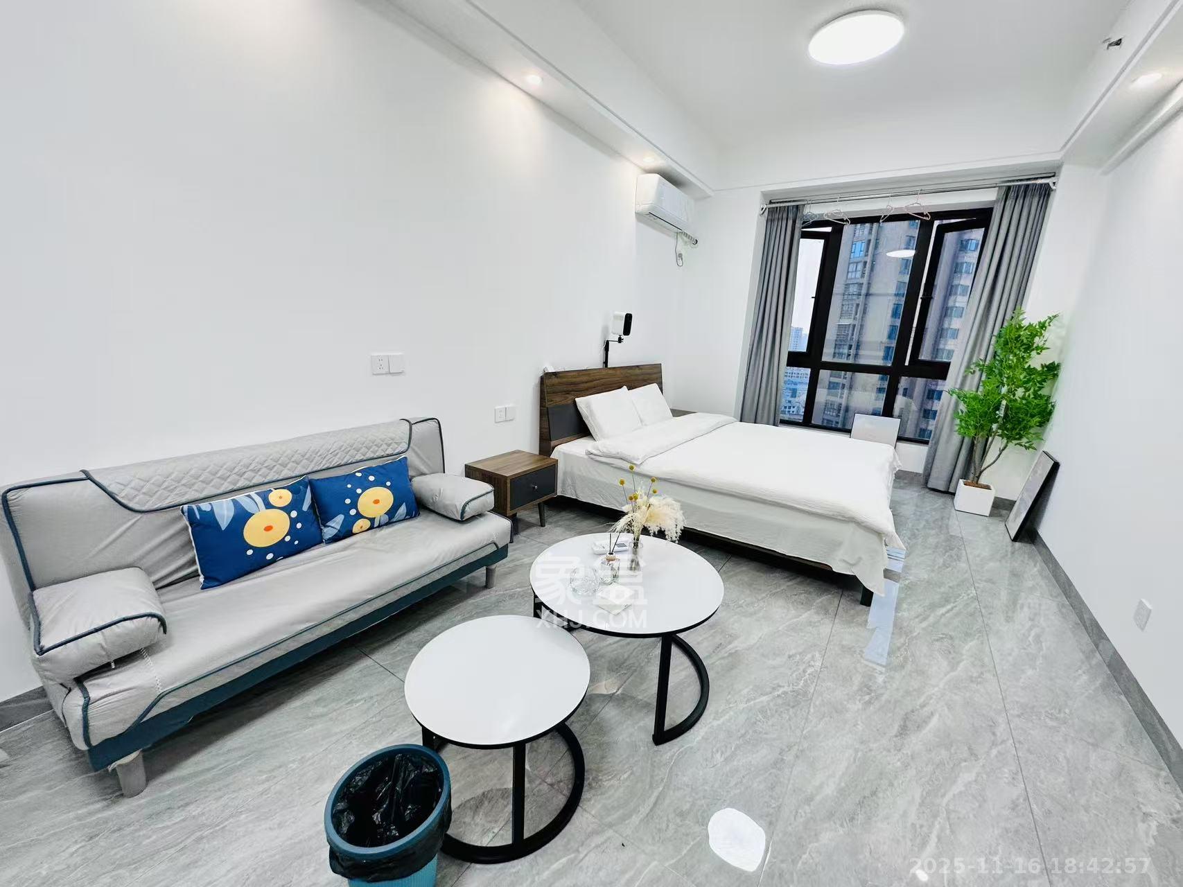 新力铂园（江山云著）  1室1厅1卫    1600.0元/月室内图