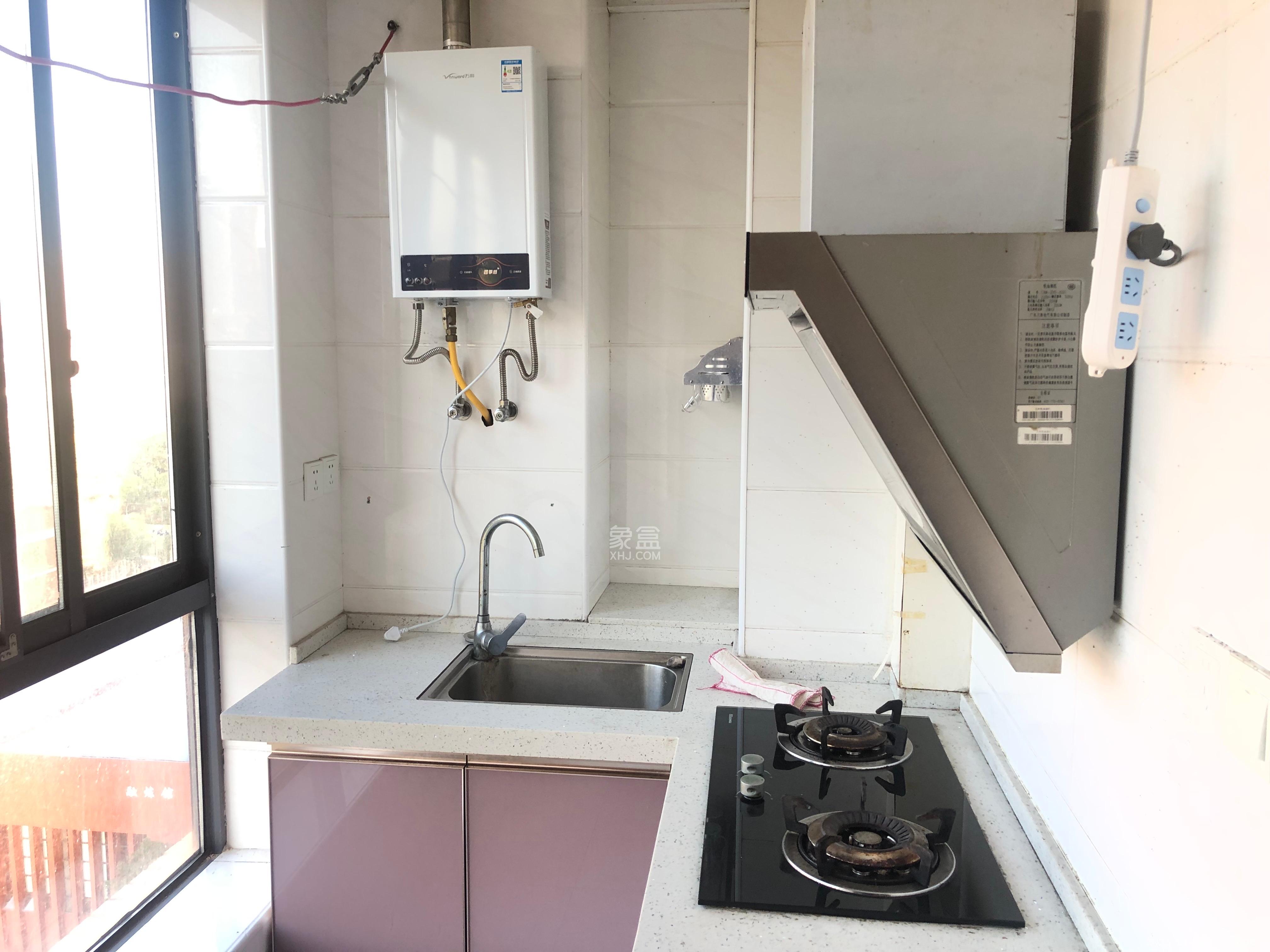 五矿万境水岸二期(五矿万境水岸和苑) 1室1厅1卫 1500.0元/月 五矿万境水岸二期(五矿万境水岸和苑) 1室1厅1卫 1500.0元/月室内图