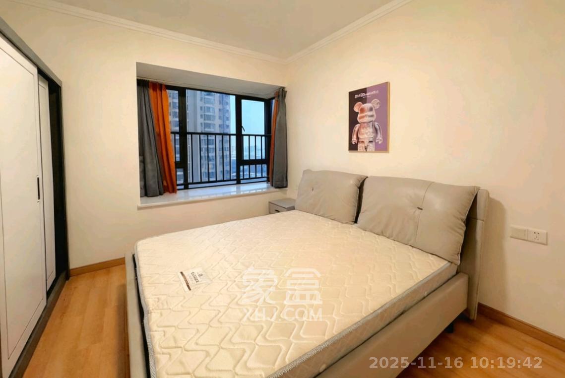 中建嘉和城凤凰台（中建瑞兴家园）  4室2厅2卫    2500.0元/月室内图