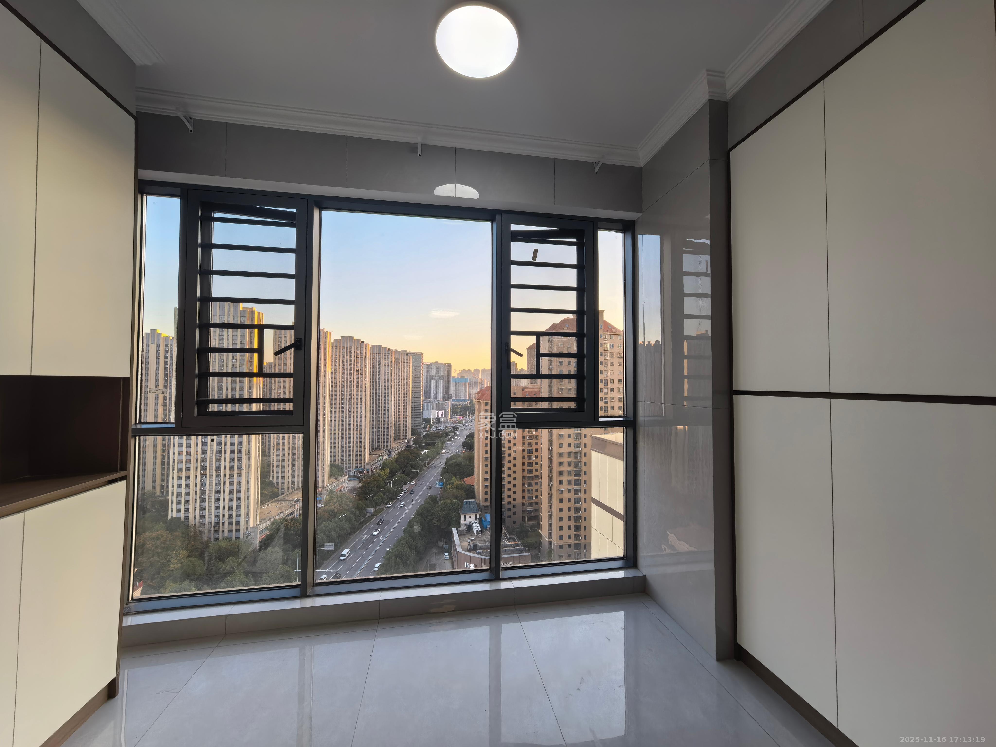 望远嘉苑 2室2厅1卫 2480.0元/月 望远嘉苑 2室2厅1卫 2480.0元/月室内图