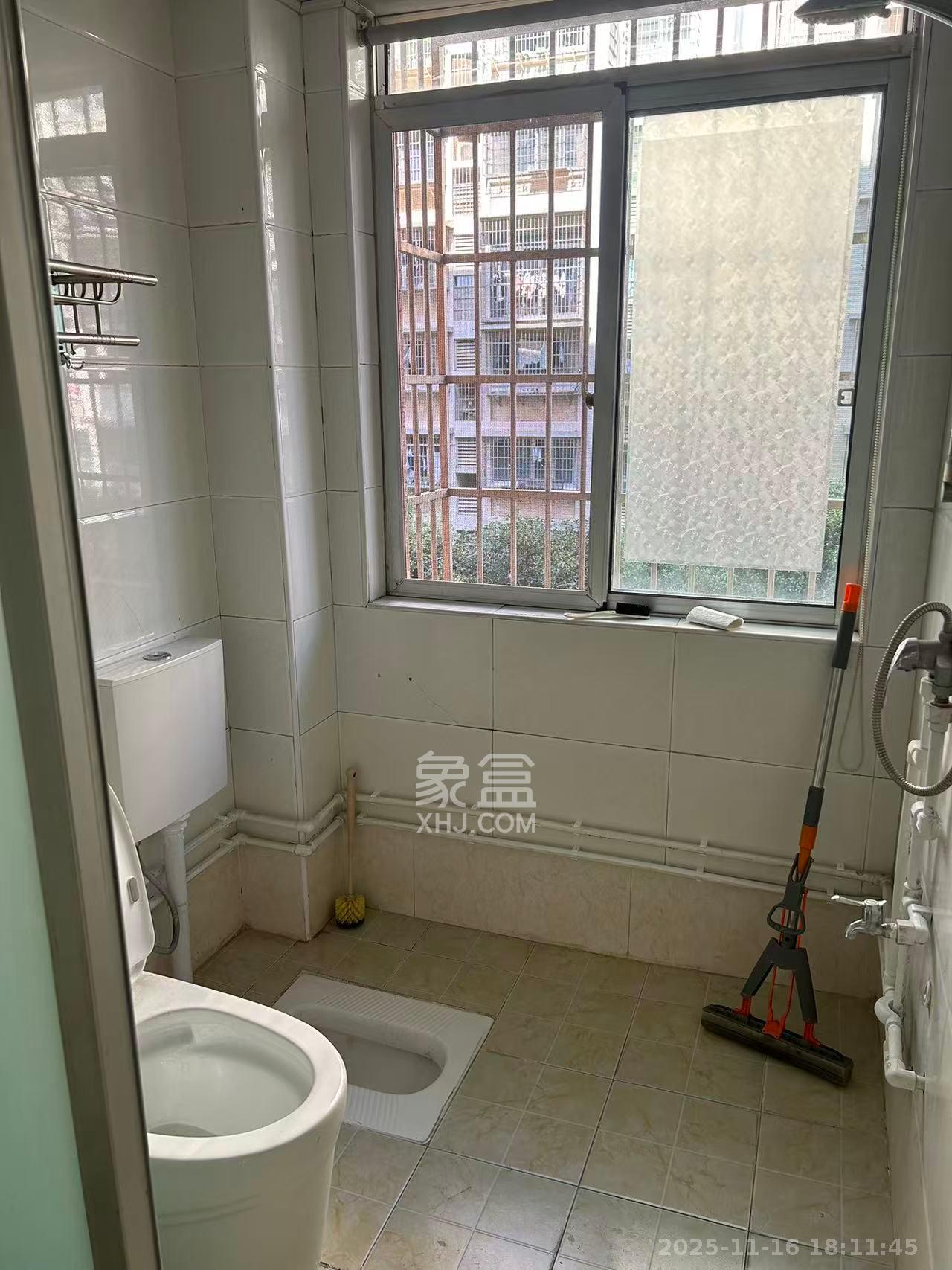 先锋新宇  2室2厅1卫    1600.0元/月室内图