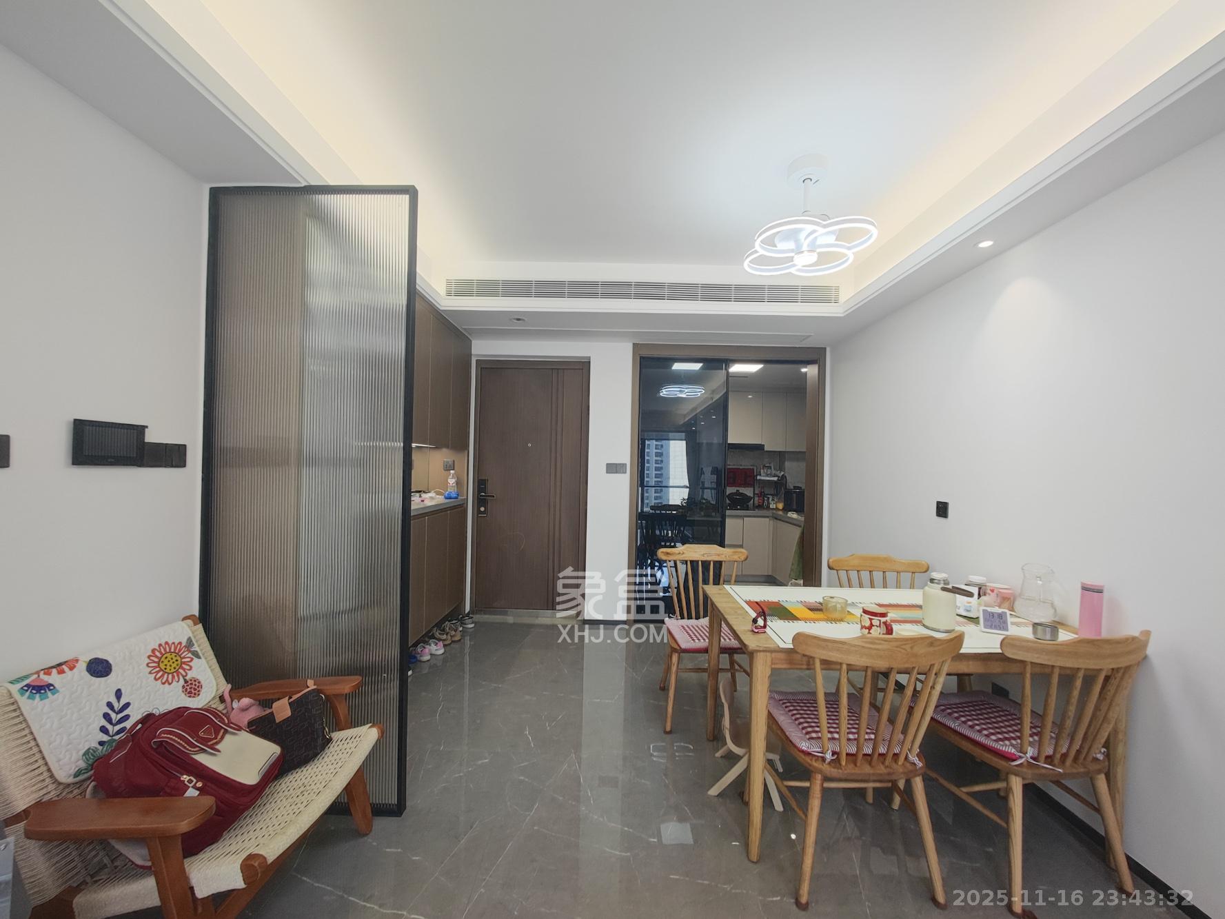 金地都会风華  3室2厅2卫    138.0万其他