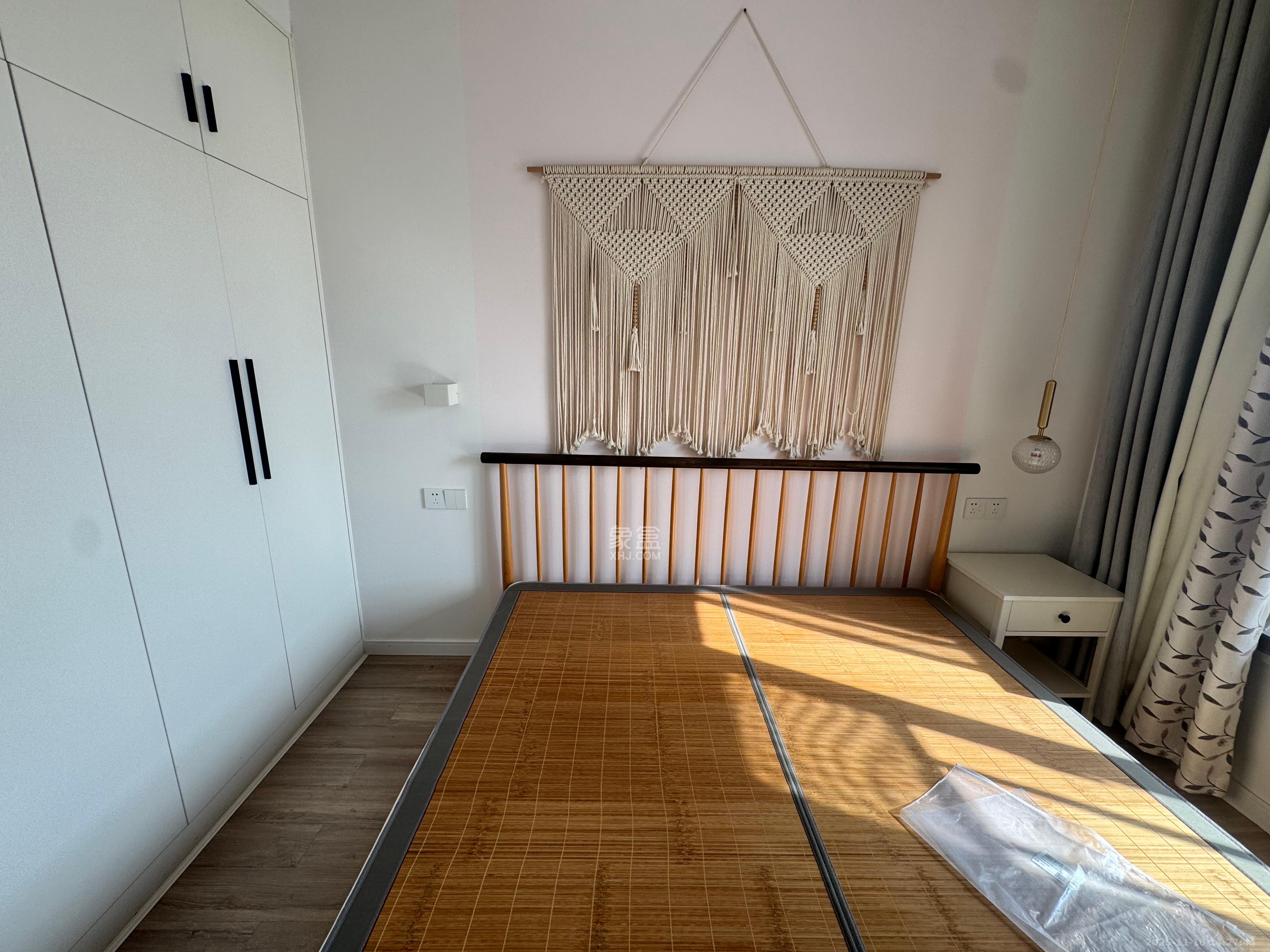 新新花园  2室1厅1卫    2600.0元/月室内图