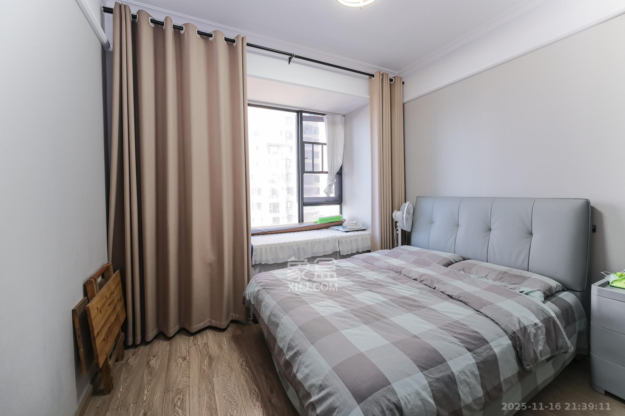 运达锦绣广场  4室2厅2卫    159.8万卧室