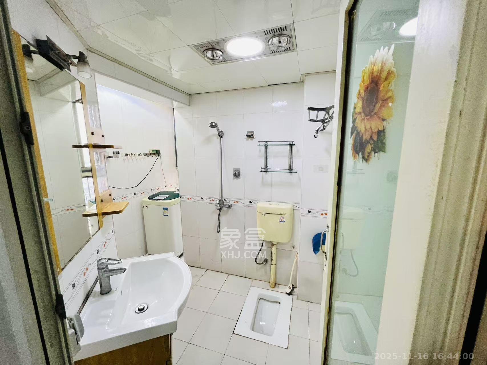 白沙晶城 1室1厅1卫 1800.0元/月 白沙晶城 1室1厅1卫 1800.0元/月室内图