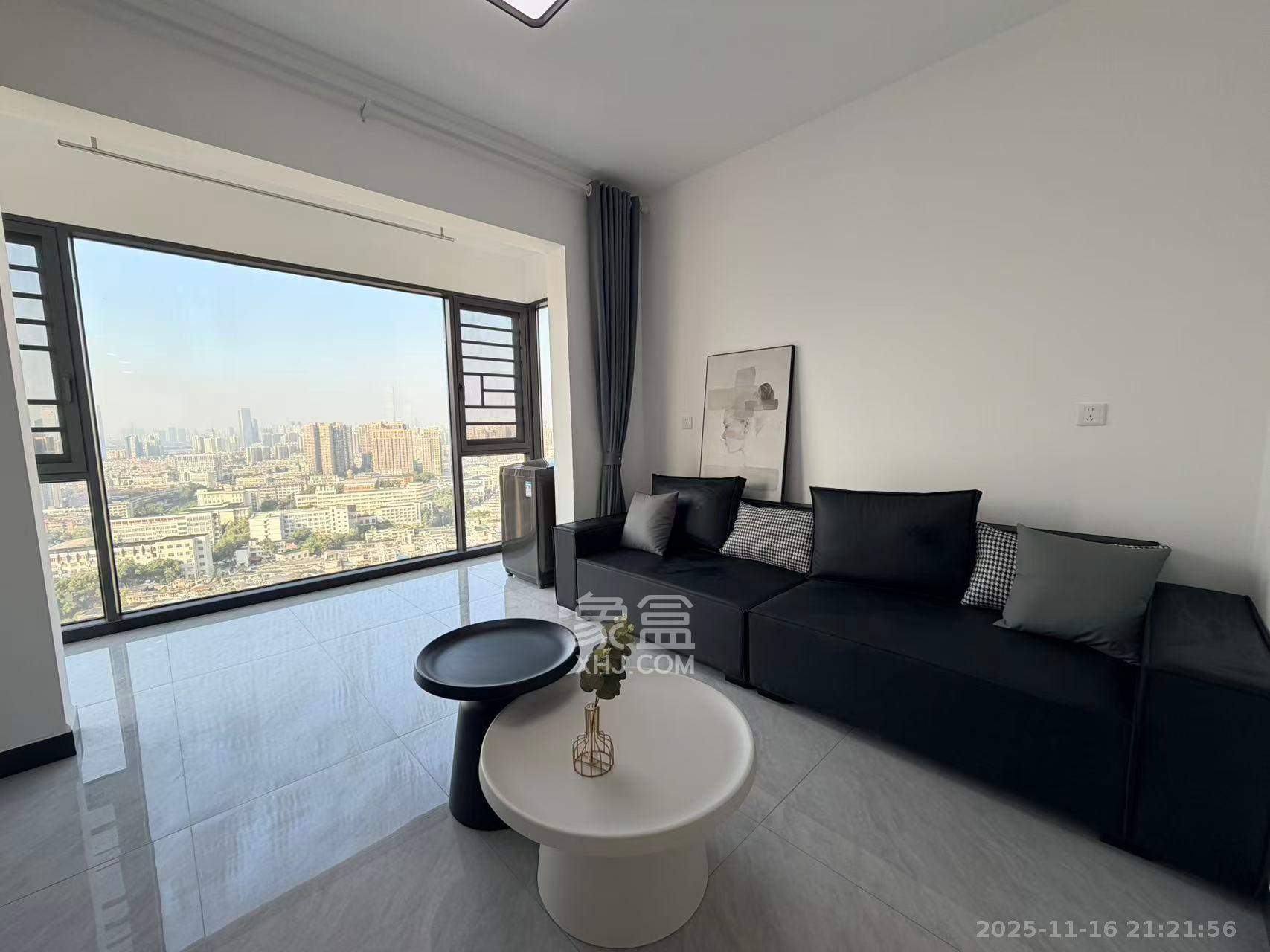 岭福家苑（天心佳苑）  3室2厅2卫    3800.0元/月