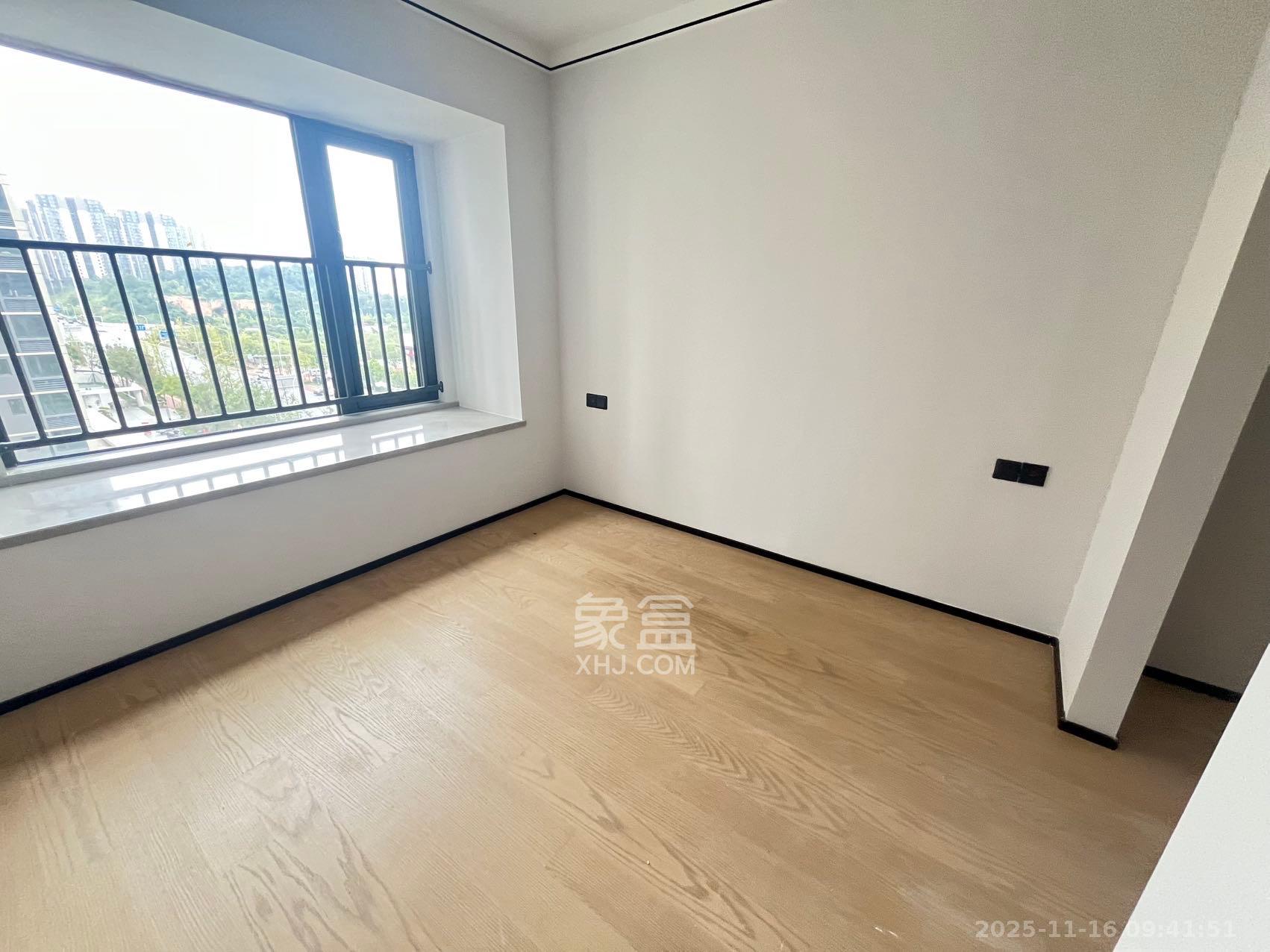 长沙北中心保利时代G区 4室2厅2卫 3500.0元/月 长沙北中心保利时代G区 4室2厅2卫 3500.0元/月室内图