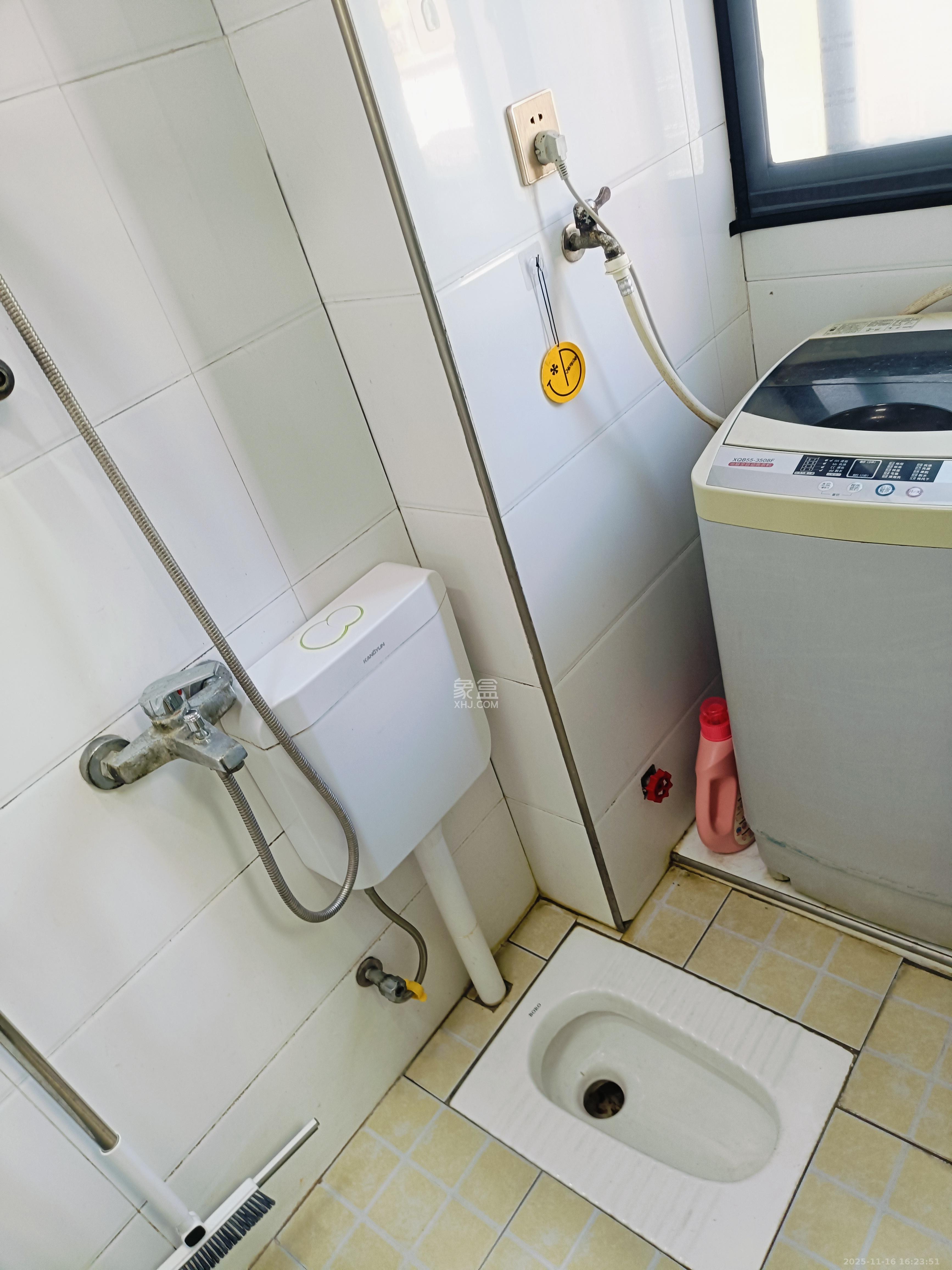 东风一村社区房(王家垅) 2室1厅1卫 1600.0元/月 东风一村社区房(王家垅) 2室1厅1卫 1600.0元/月室内图