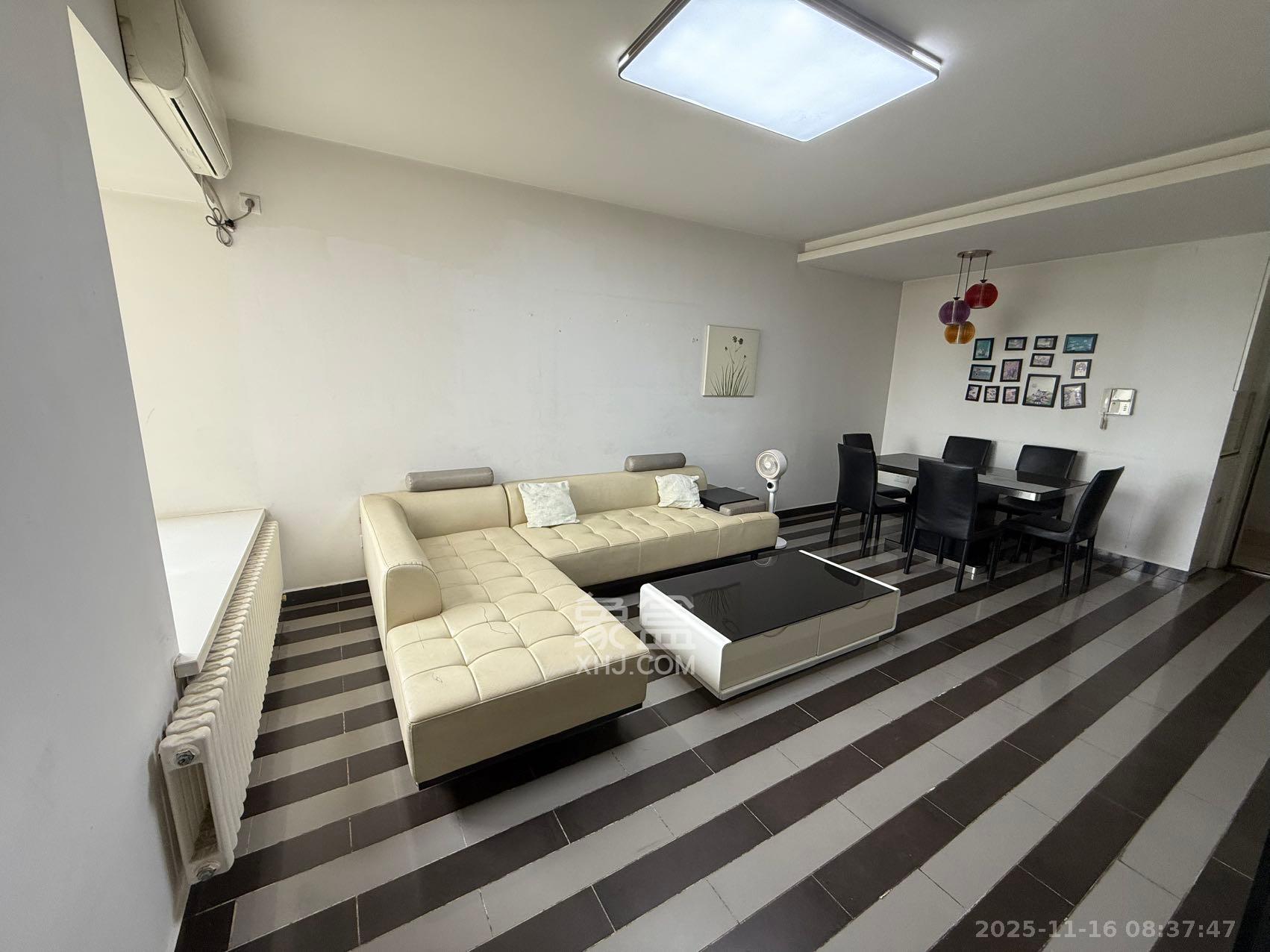 怡海星城 2室2厅1卫 1500.0元/月 怡海星城 2室2厅1卫 1500.0元/月室内图