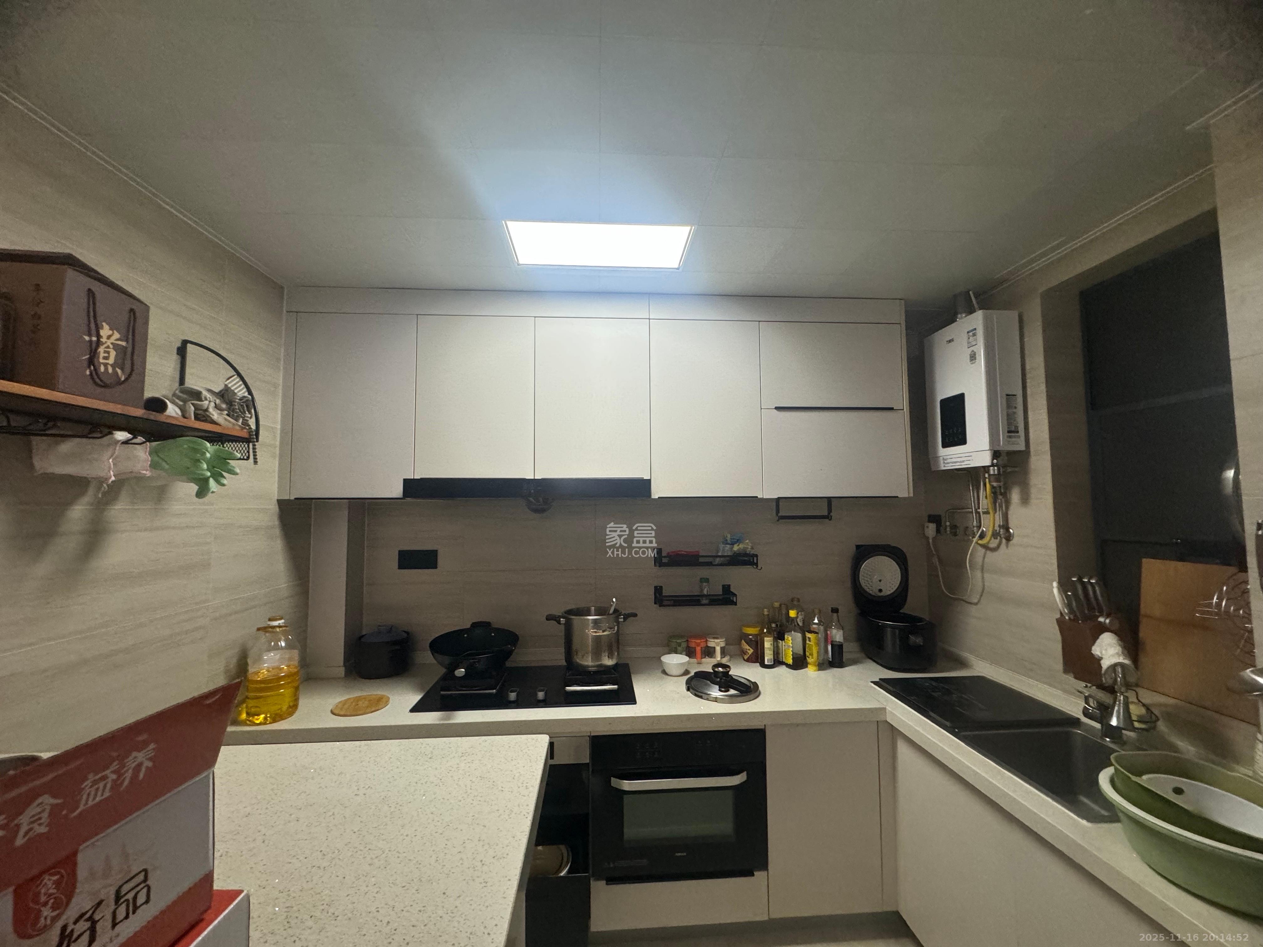 建发中央公园（建发美地）  3室2厅2卫    7500.0元/月室内图