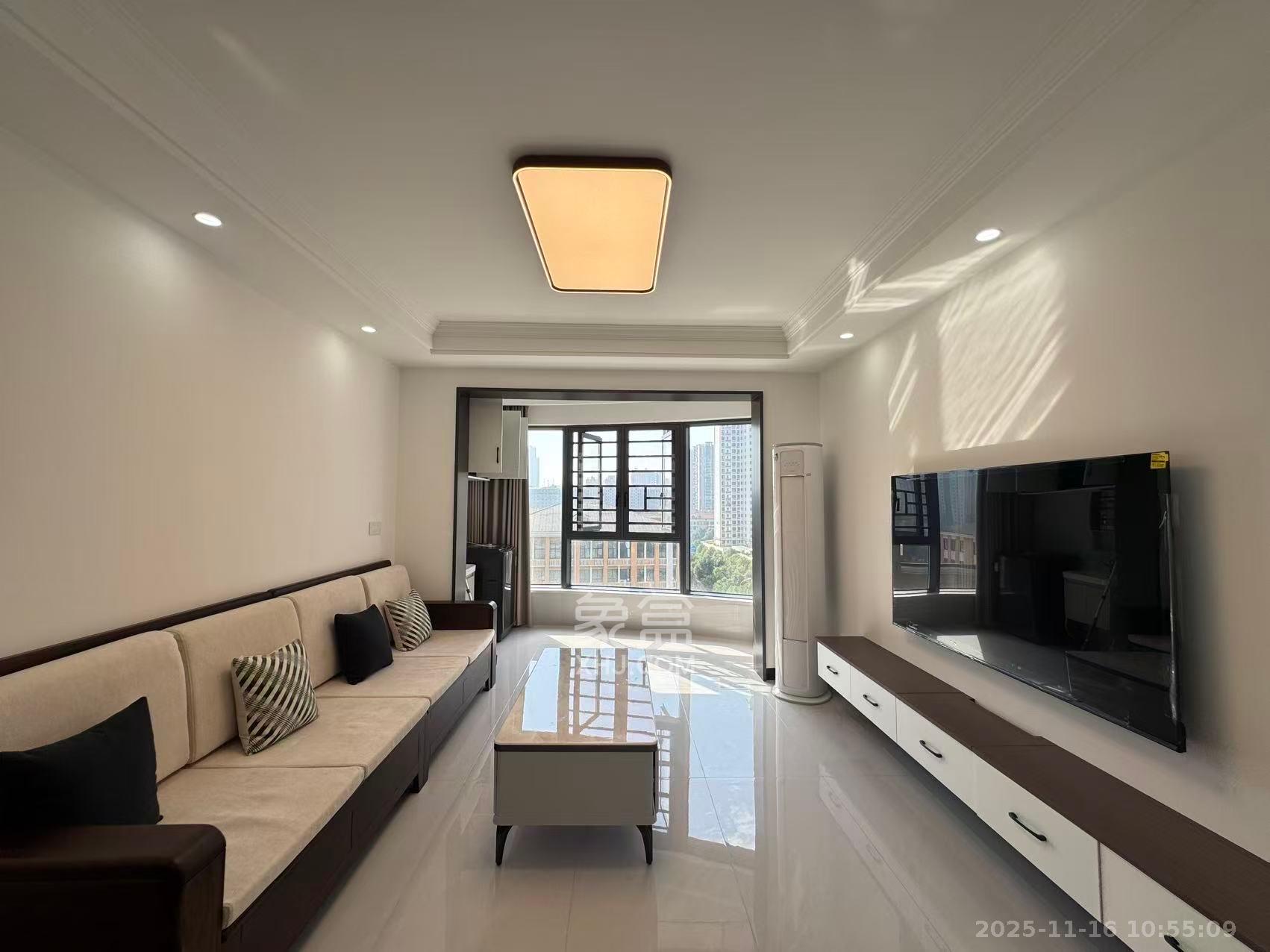 嘉雨东苑  2室1厅1卫    2700.0元/月