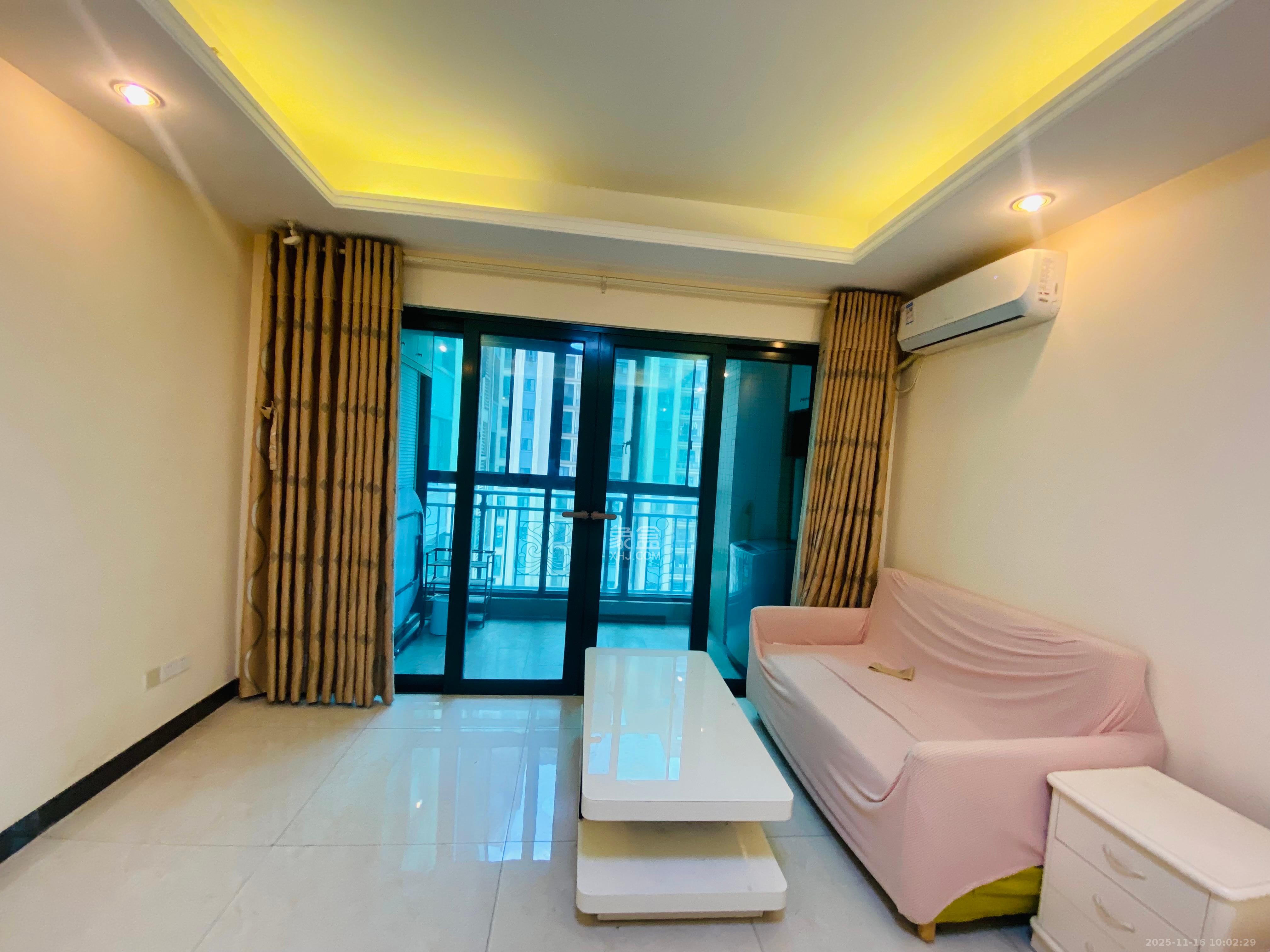 恒大御景湾  1室1厅1卫    1800.0元/月室内图1