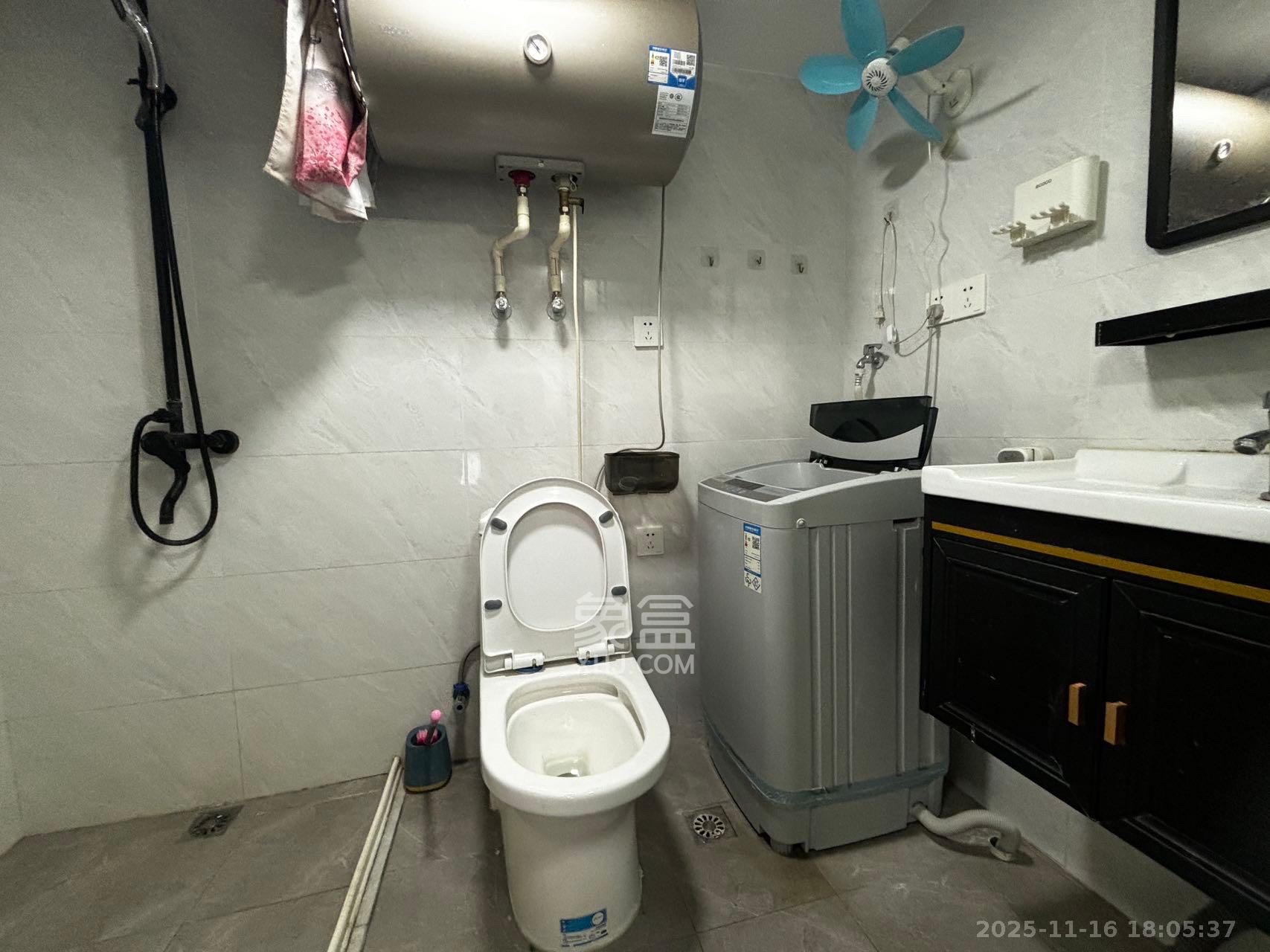 华润翡翠府 1室0厅0卫 2000.0元/月 华润翡翠府 1室0厅0卫 2000.0元/月室内图