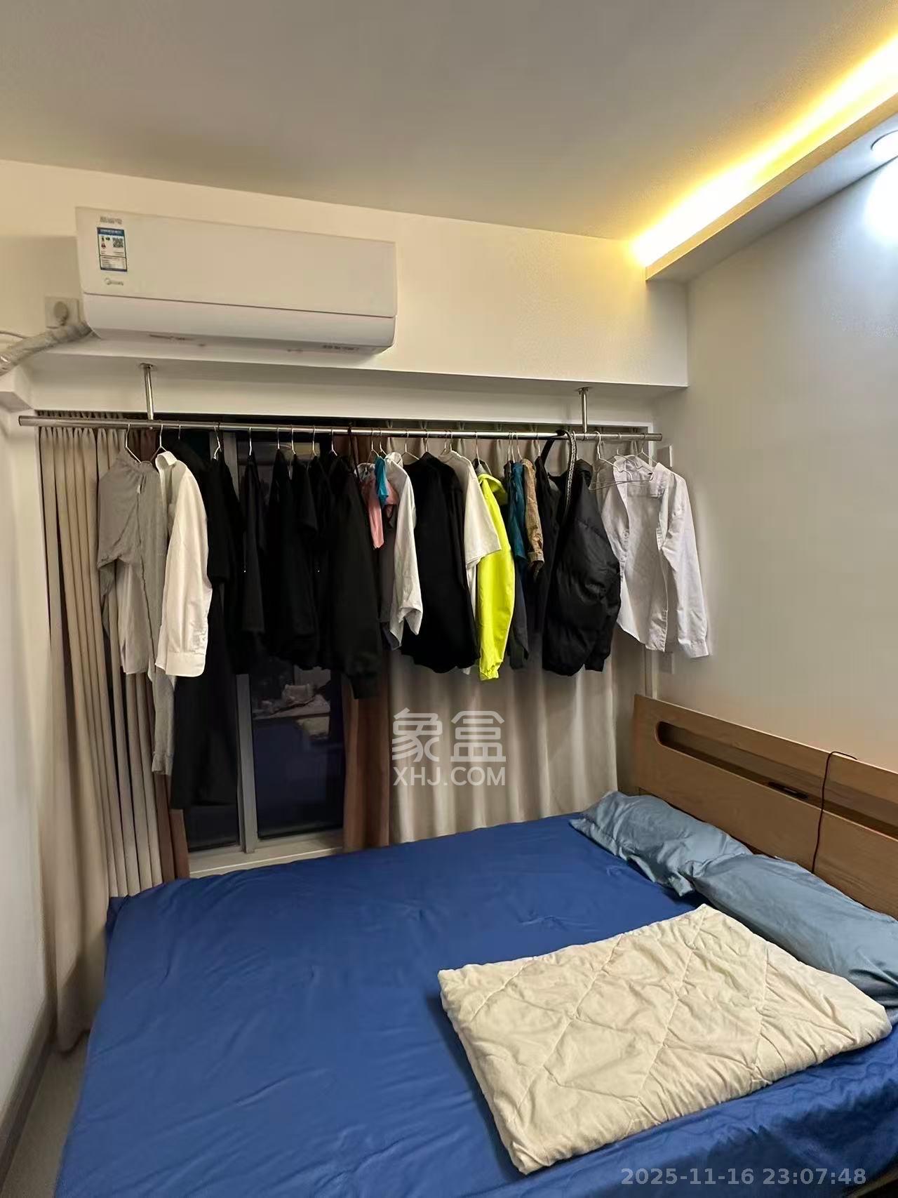 保利天禧EF区  1室1厅1卫    1600.0元/月室内图