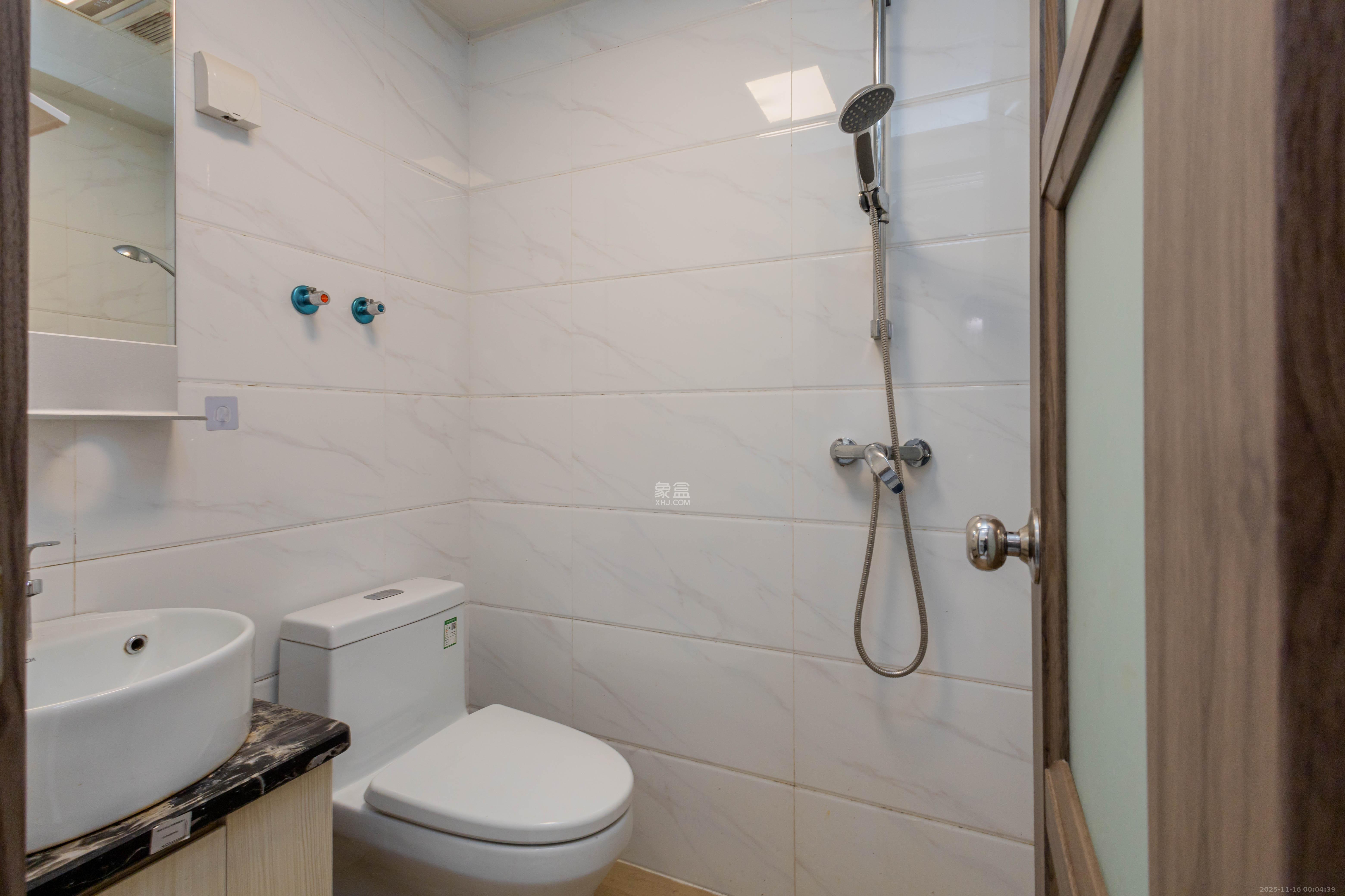 碧桂园星荟 1室0厅0卫 13.0万 碧桂园星荟 1室0厅0卫 13.0万卫生间