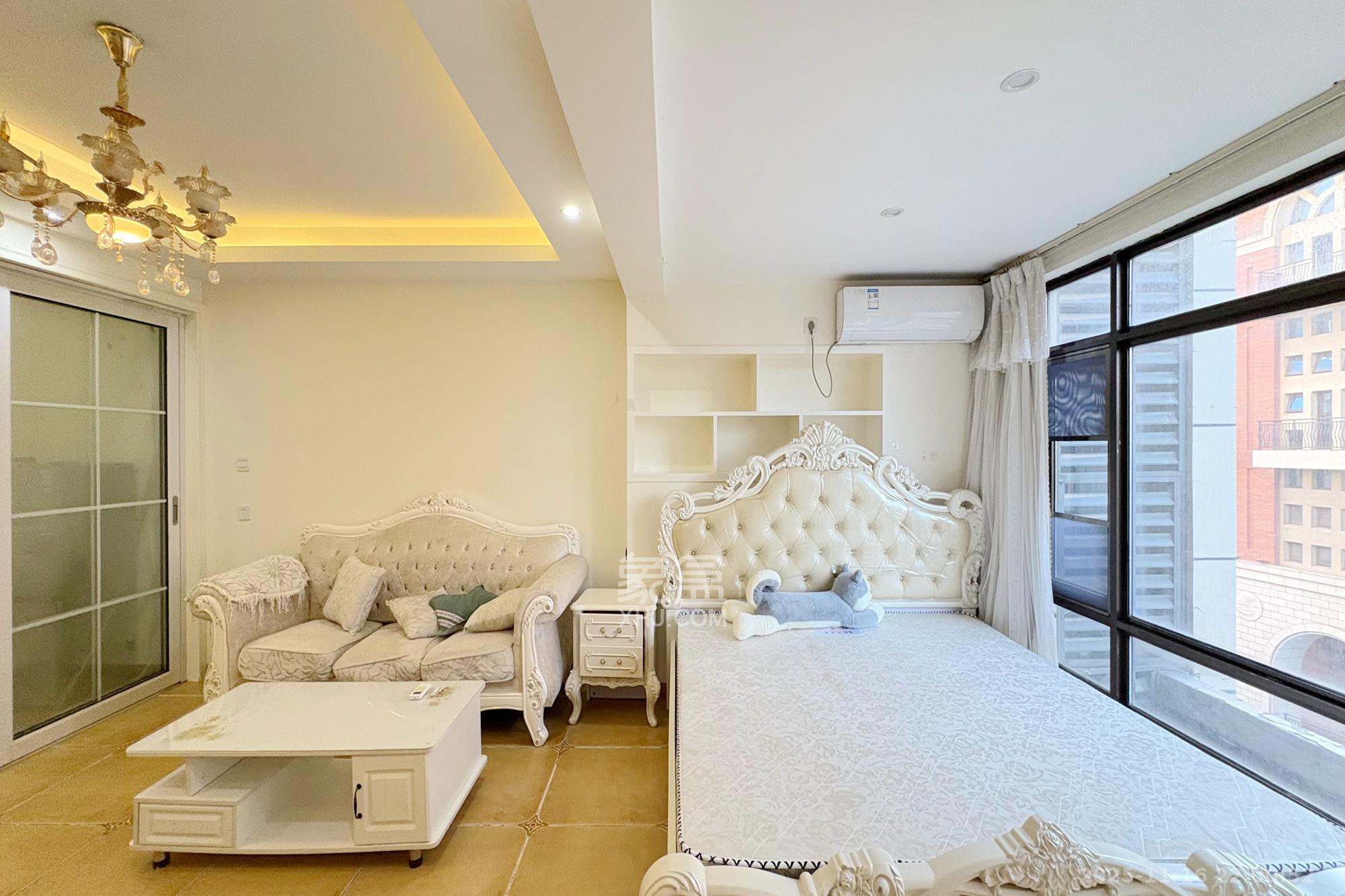 铂宫  2室2厅2卫    120.0万卧室