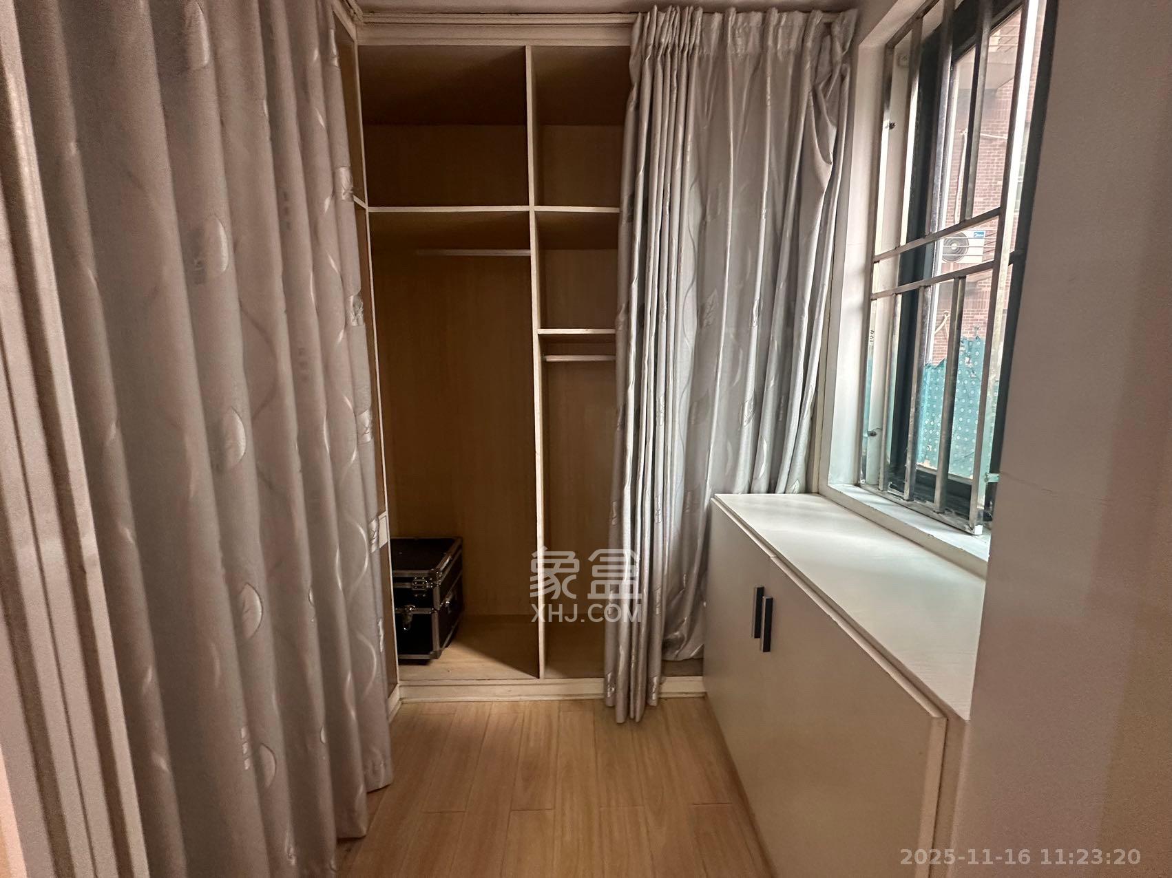 大为时代家园  1室1厅1卫    1800.0元/月室内图