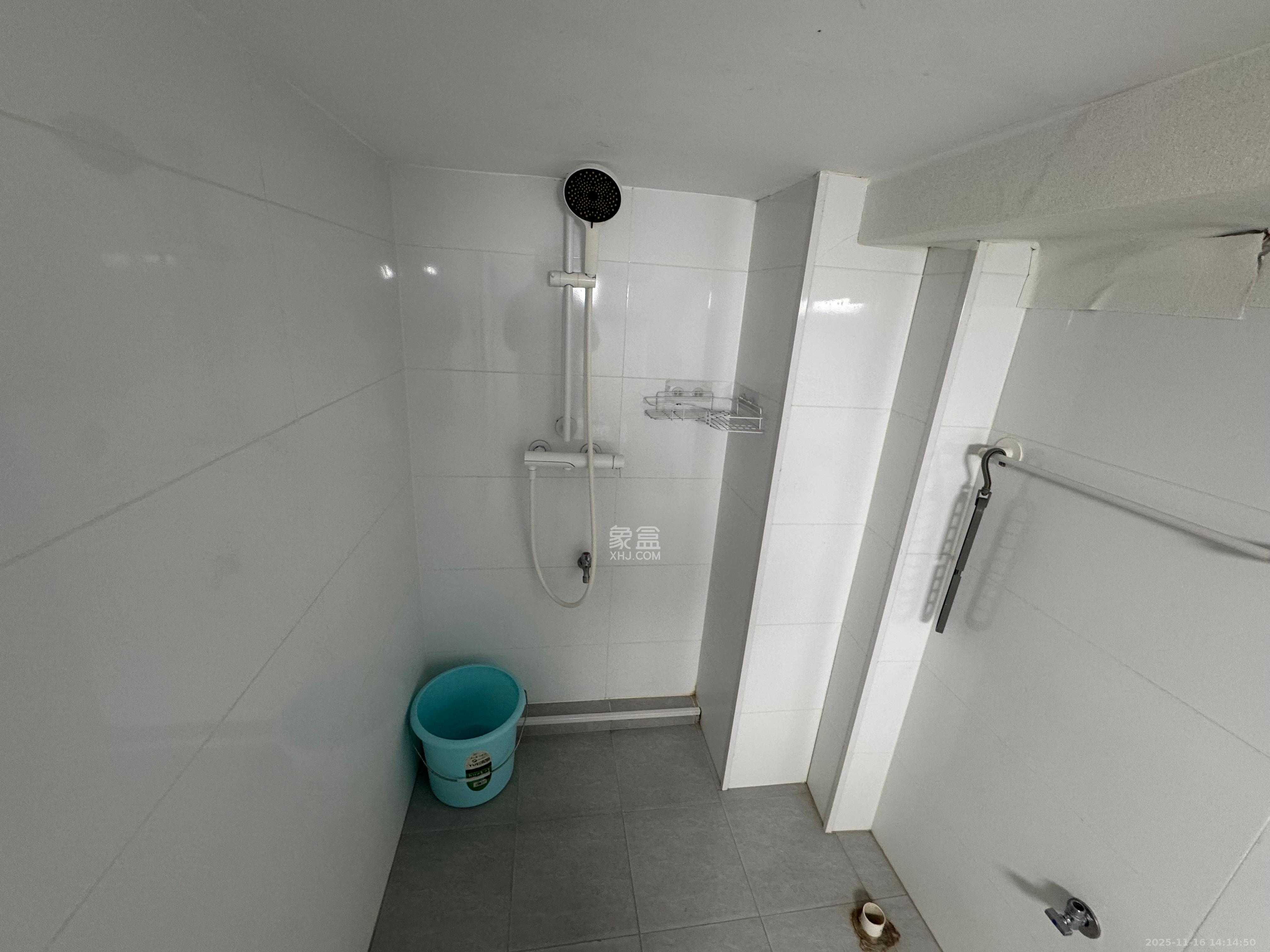 汇城上筑 3室2厅2卫 2400.0元/月 汇城上筑 3室2厅2卫 2400.0元/月室内图