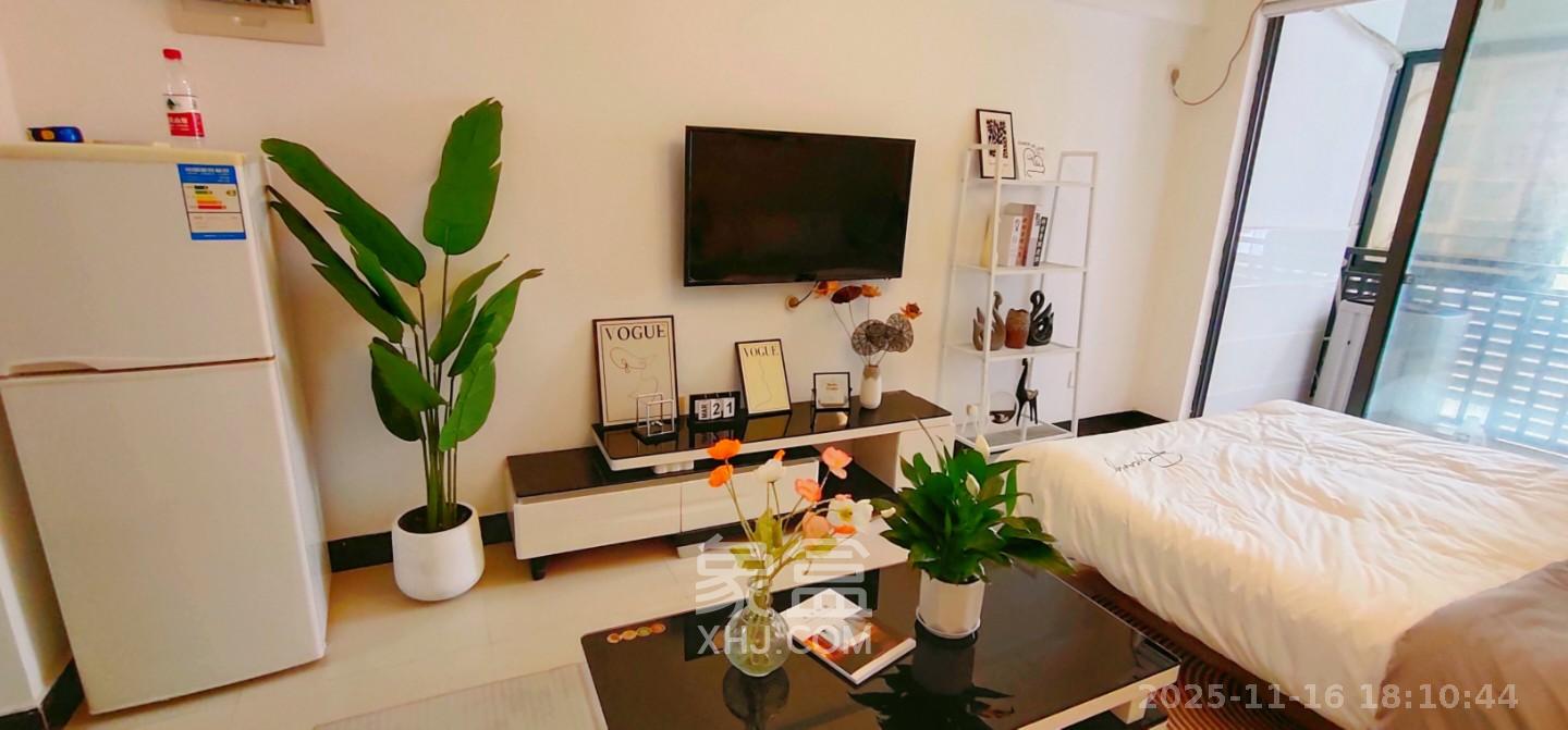 东方芙蓉  1室0厅0卫    1500.0元/月室内图