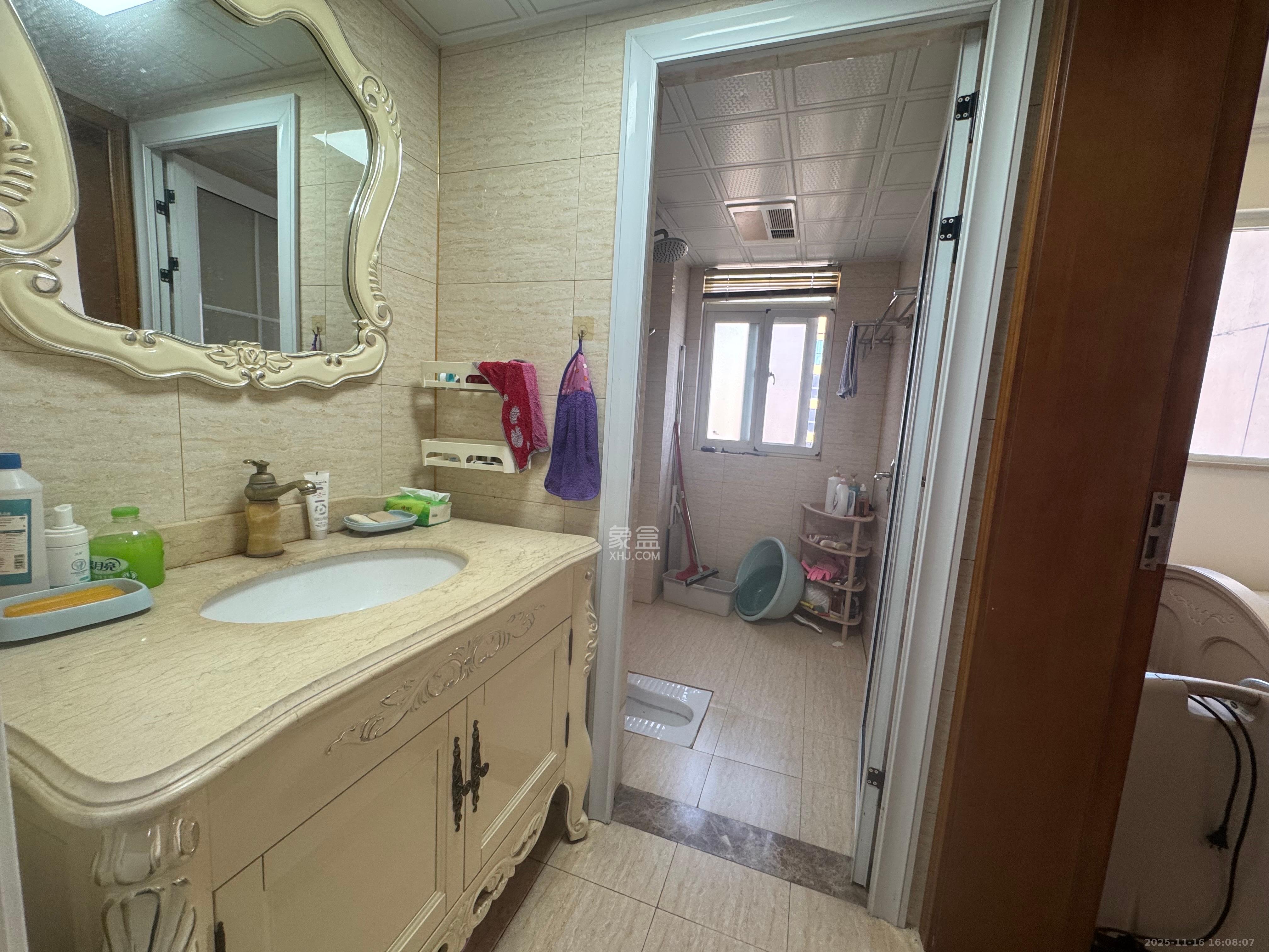 北辰三角洲E6区 4室2厅2卫 4200.0元/月 北辰三角洲E6区 4室2厅2卫 4200.0元/月室内图