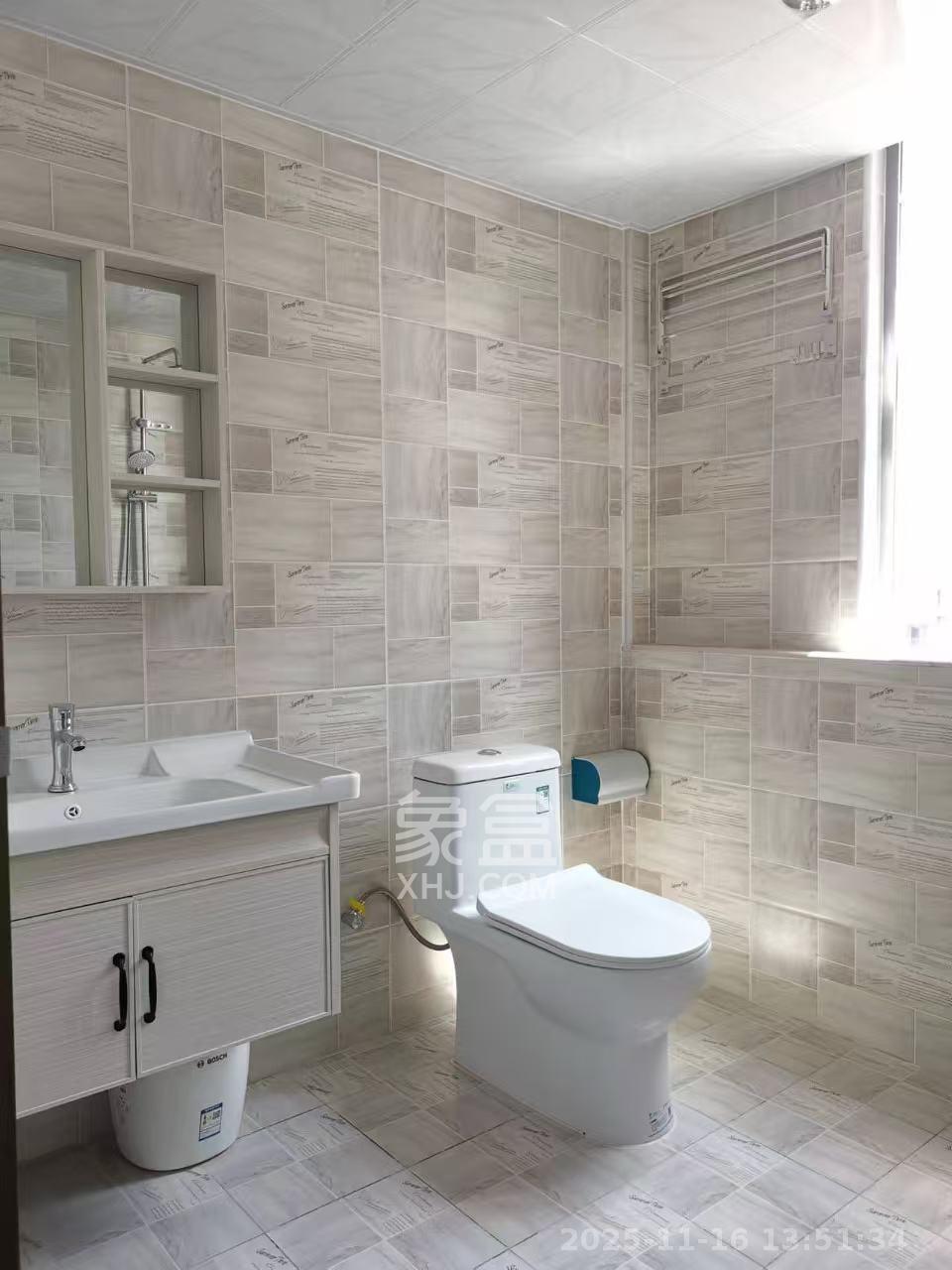 保利天禧D区  4室2厅2卫    4000.0元/月室内图