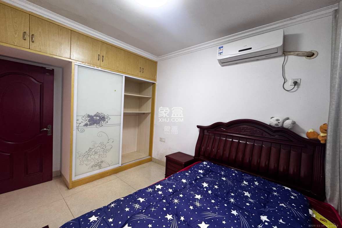 雨花公馆(紫苔名苑) 3室2厅1卫 2700.0元/月 雨花公馆(紫苔名苑) 3室2厅1卫 2700.0元/月室内图