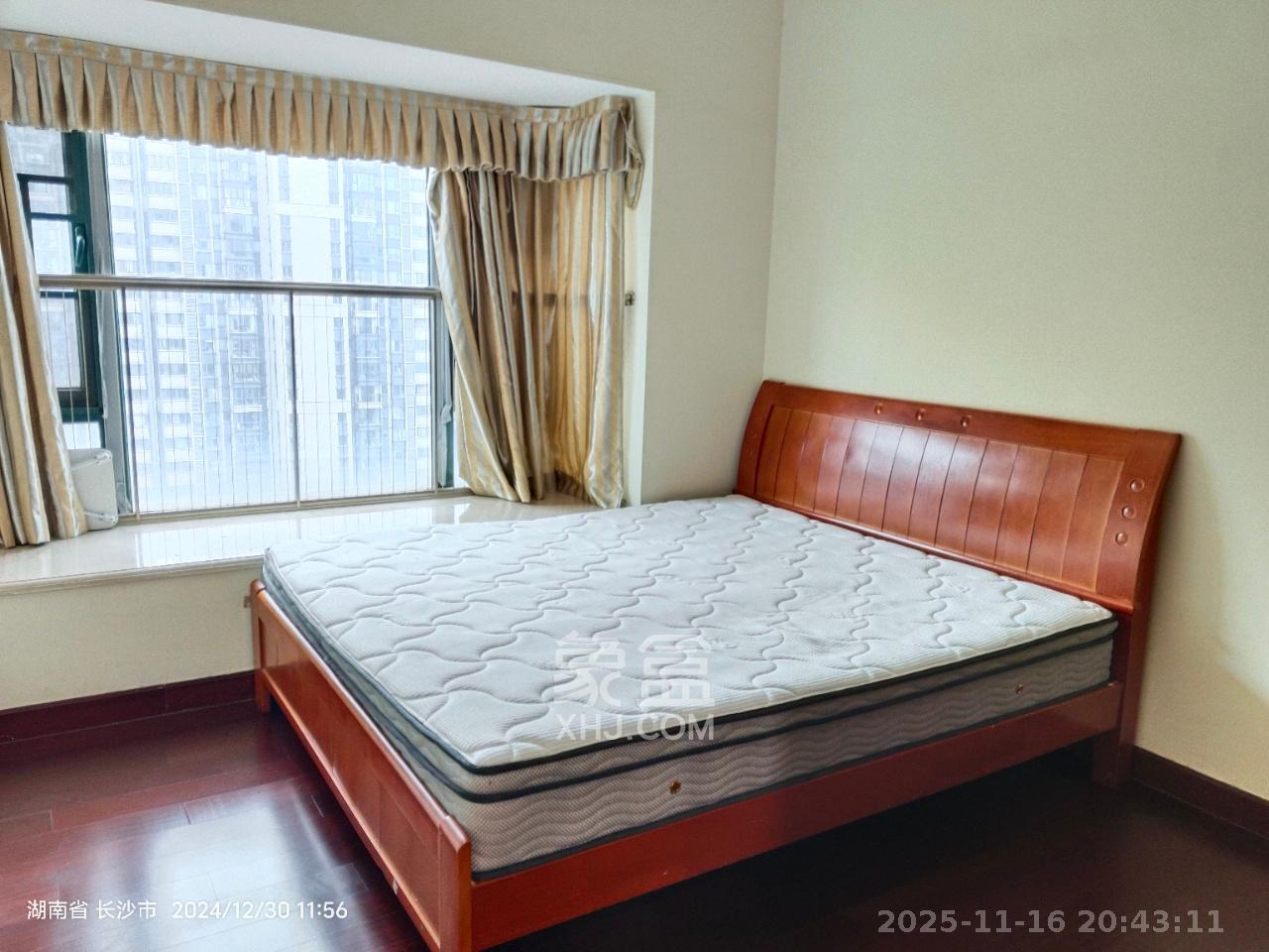 恒大翡翠华庭 1室2厅1卫 1900.0元/月 恒大翡翠华庭 1室2厅1卫 1900.0元/月室内图