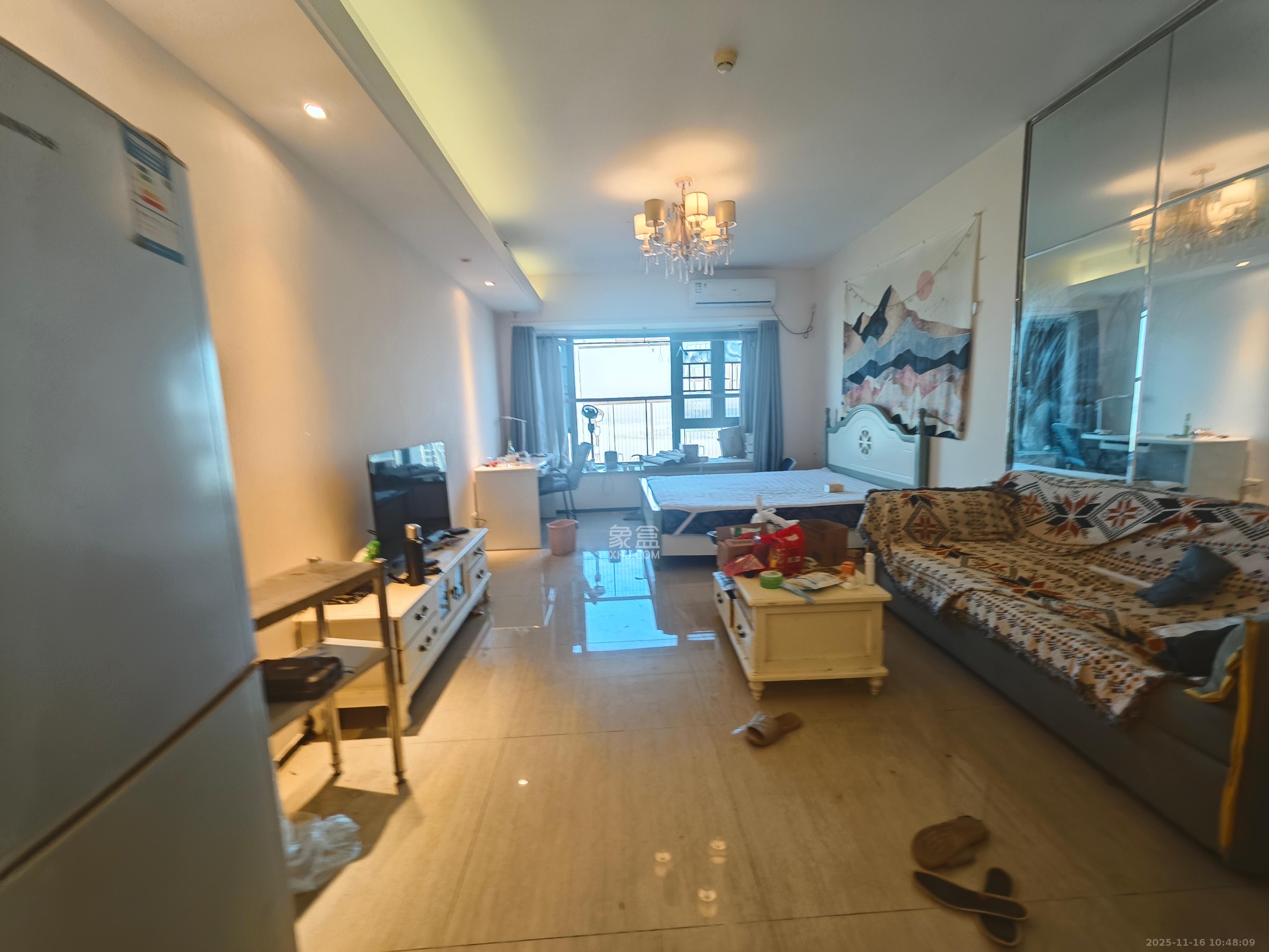 恒大翡翠华庭 1室1厅1卫 1400.0元/月 恒大翡翠华庭 1室1厅1卫 1400.0元/月室内图