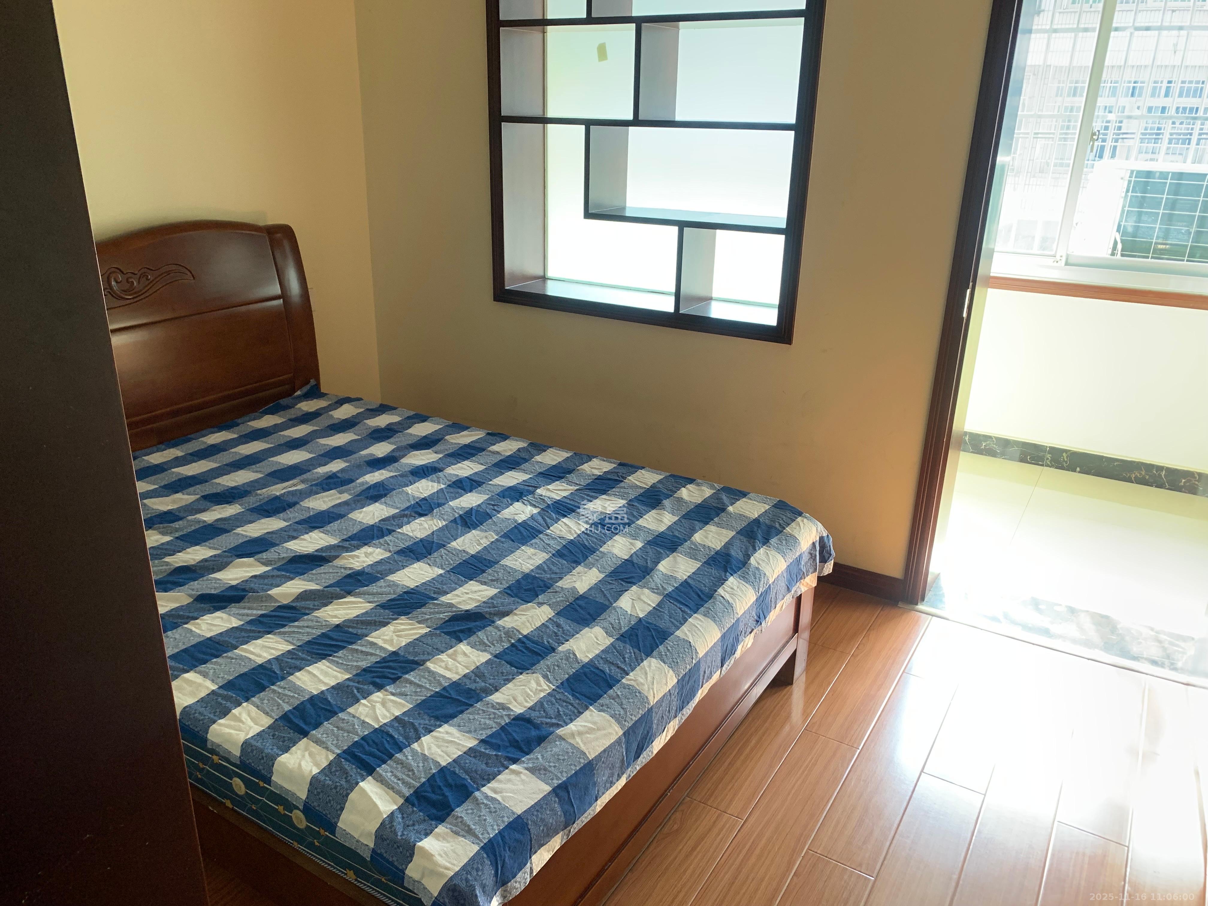 涧塘小区 2室2厅1卫 1700.0元/月 涧塘小区 2室2厅1卫 1700.0元/月室内图