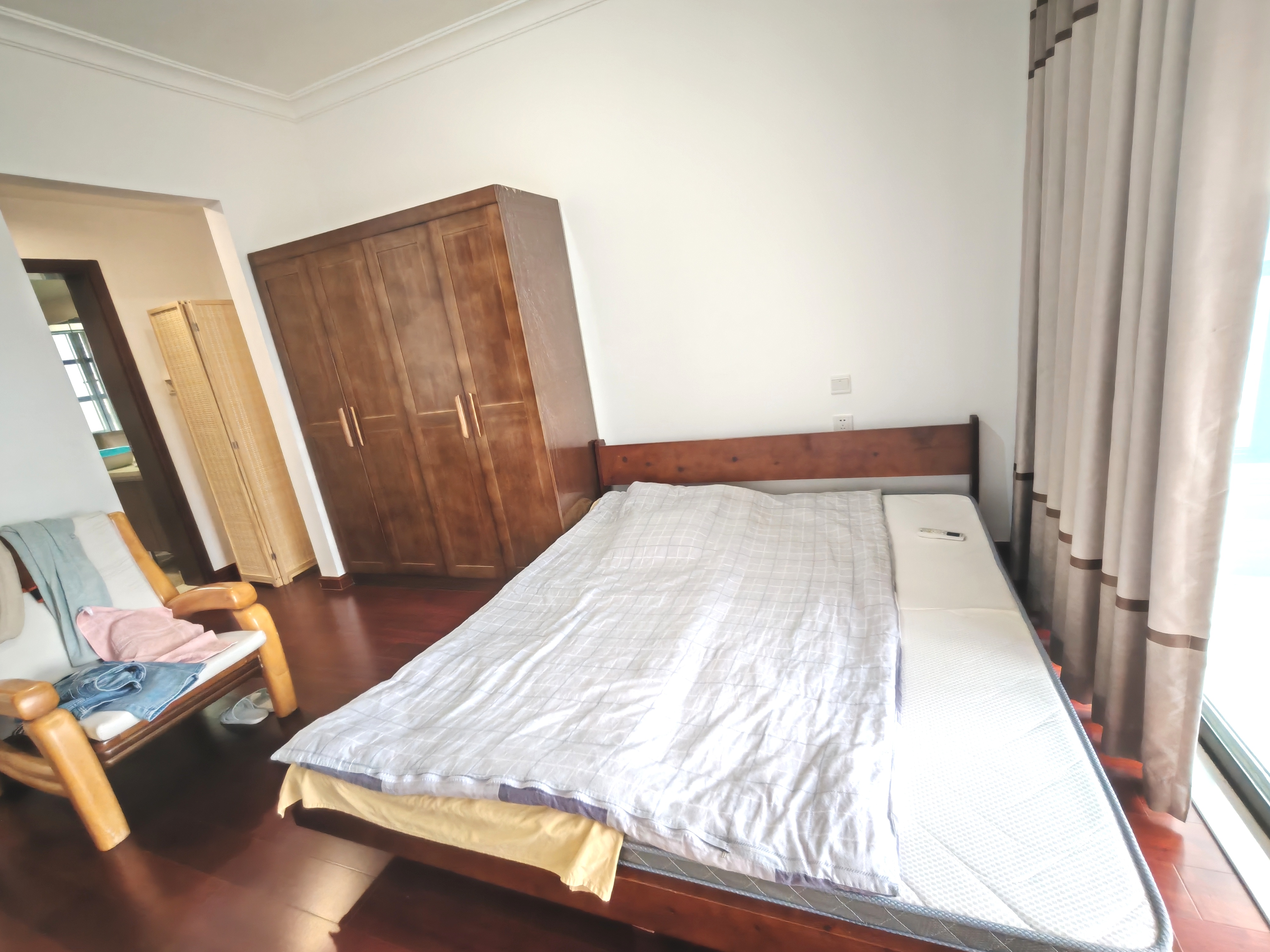 中海锦城  3室2厅2卫    3300.0元/月户型图