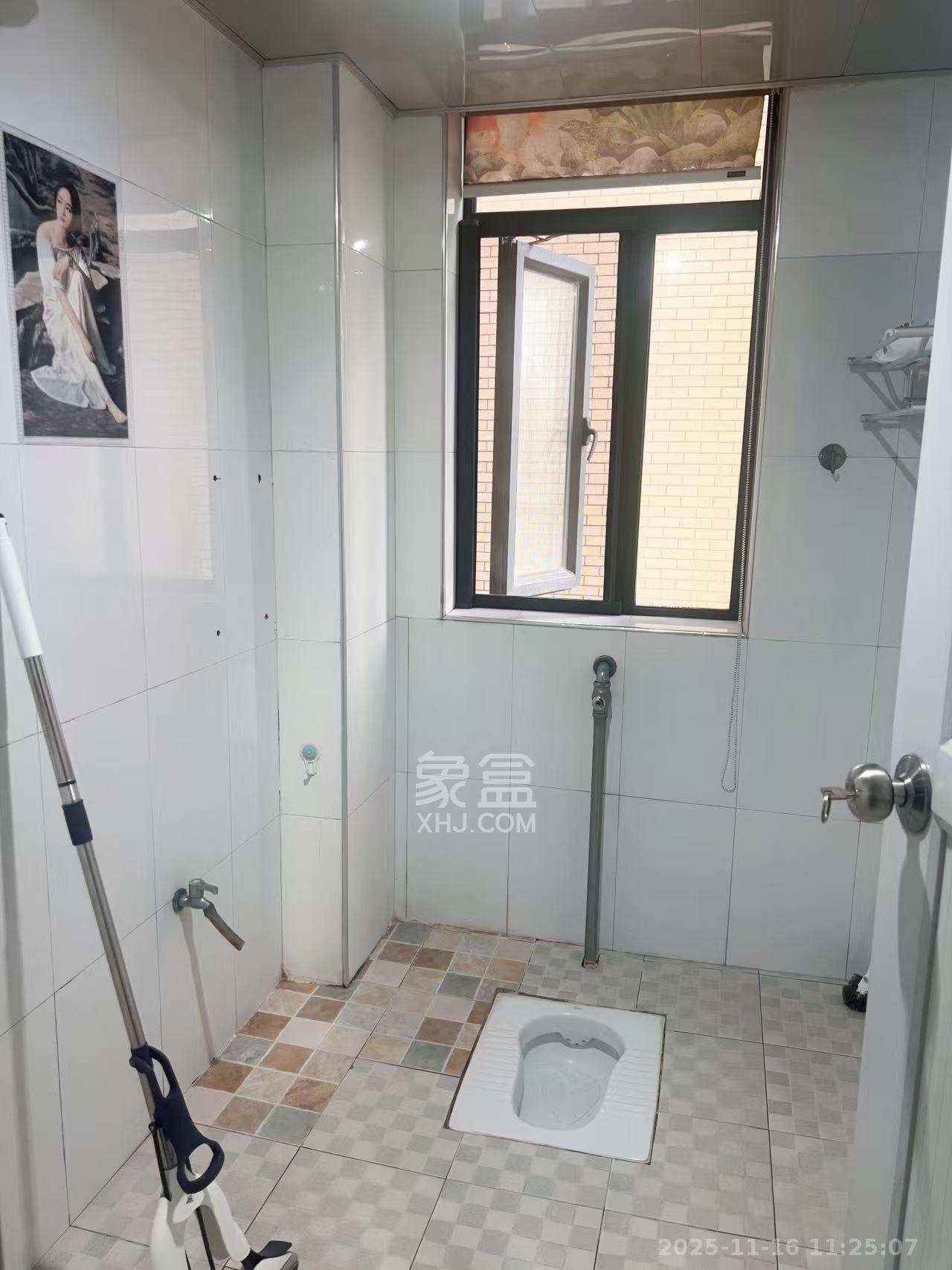 岳银欣苑  2室2厅1卫    2100.0元/月室内图