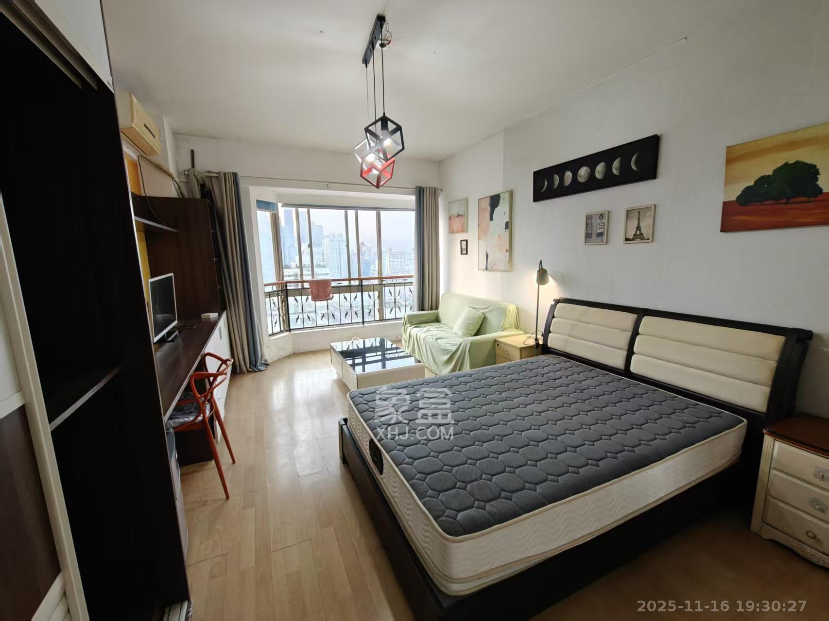 和府  1室1厅1卫    1400.0元/月