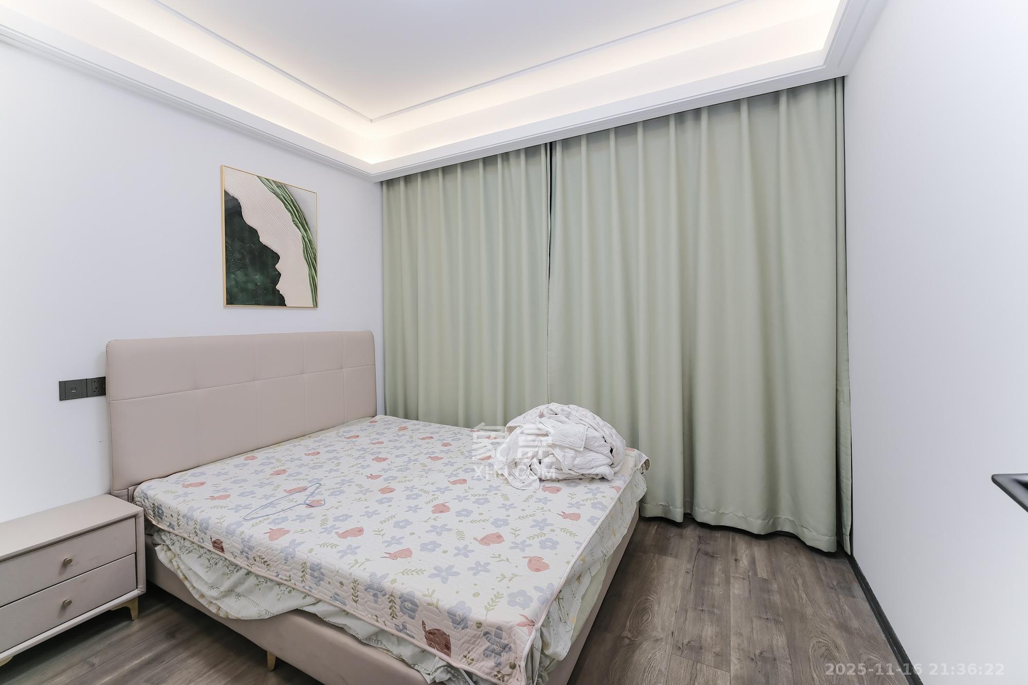 荣盛锦绣学府 3室2厅2卫 95.0万 荣盛锦绣学府 3室2厅2卫 95.0万卧室