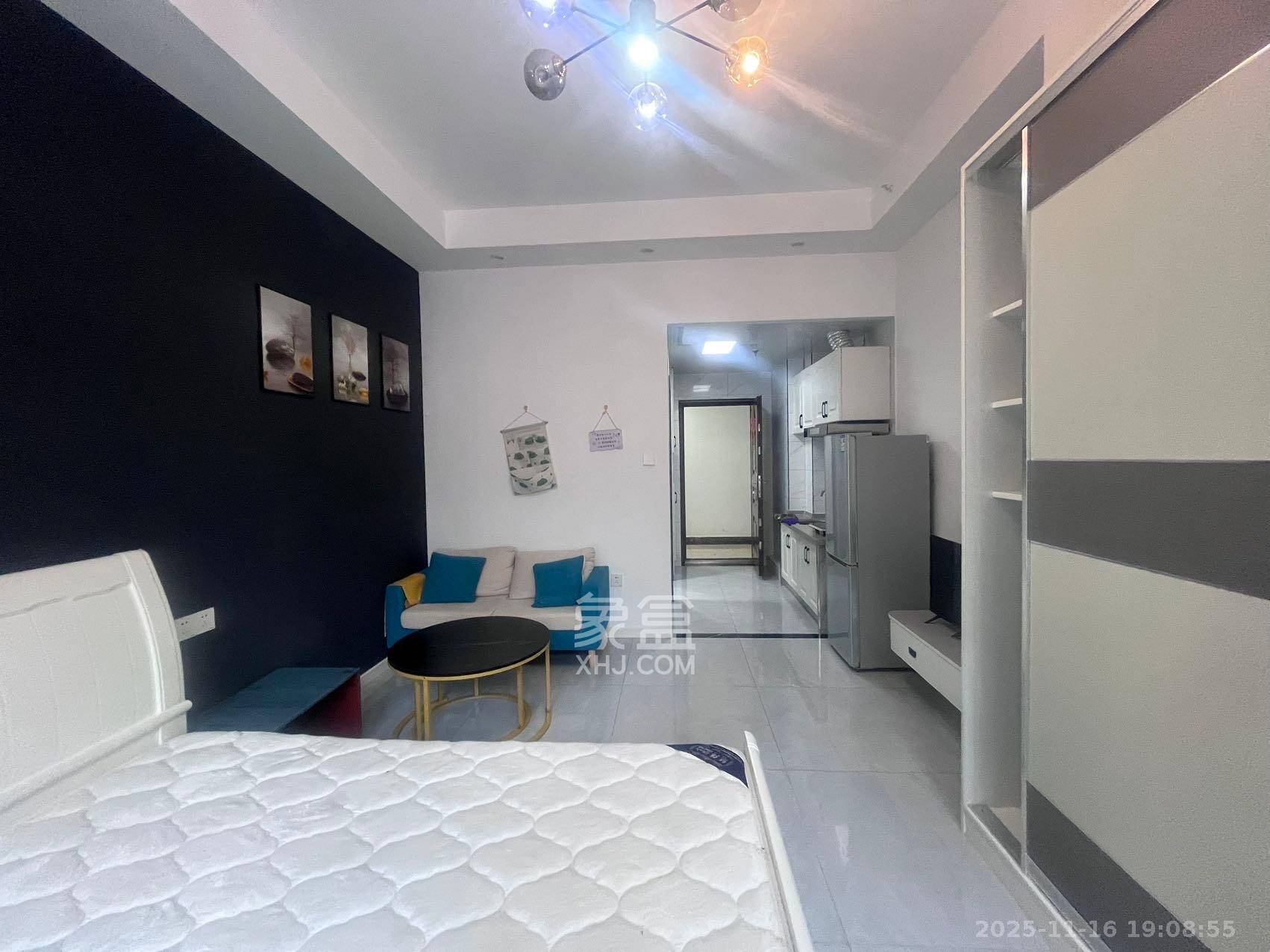 中建悦和城  1室1厅1卫    1300.0元/月室内图