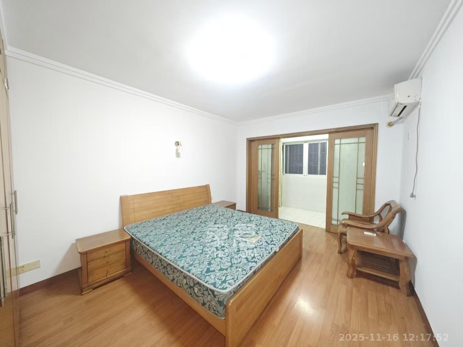 富绿新村  1室2厅1卫    1400.0元/月室内图