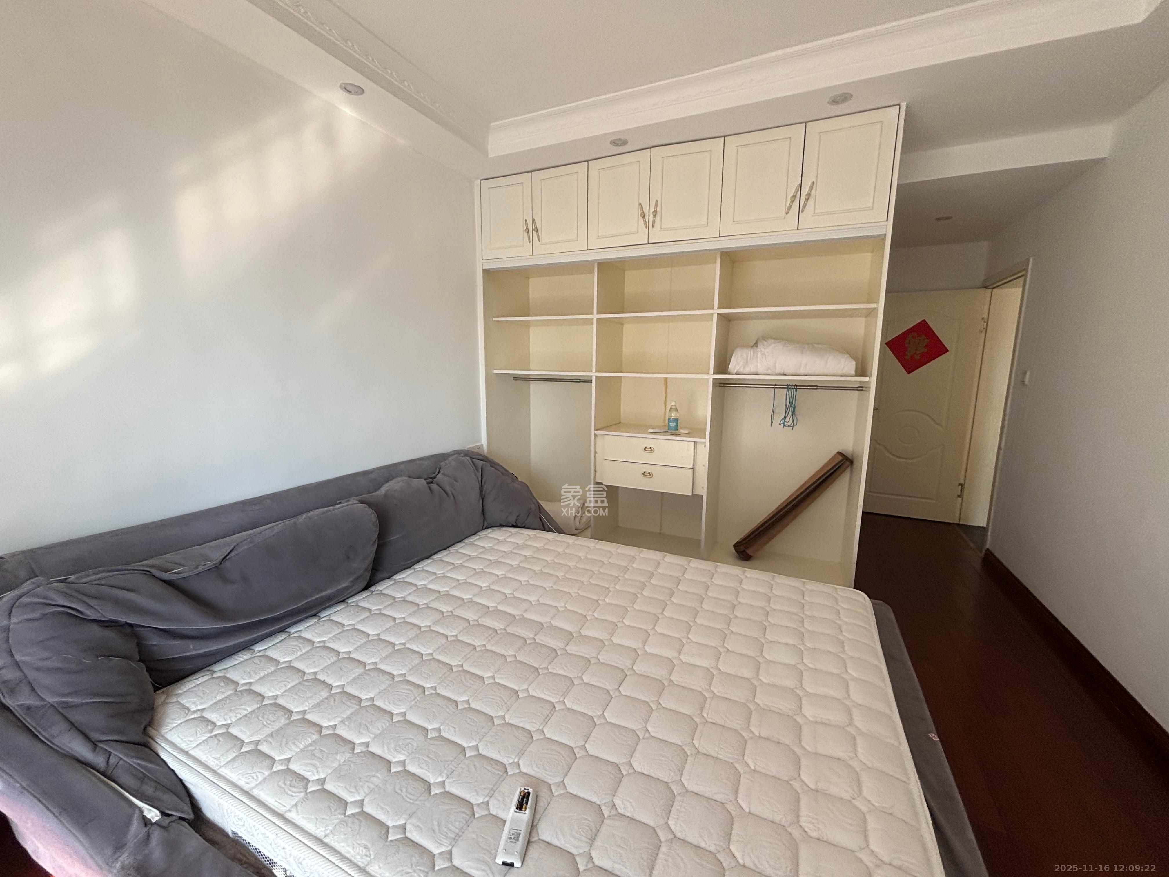 兰亭湾畔 3室2厅2卫 2800.0元/月 兰亭湾畔 3室2厅2卫 2800.0元/月室内图