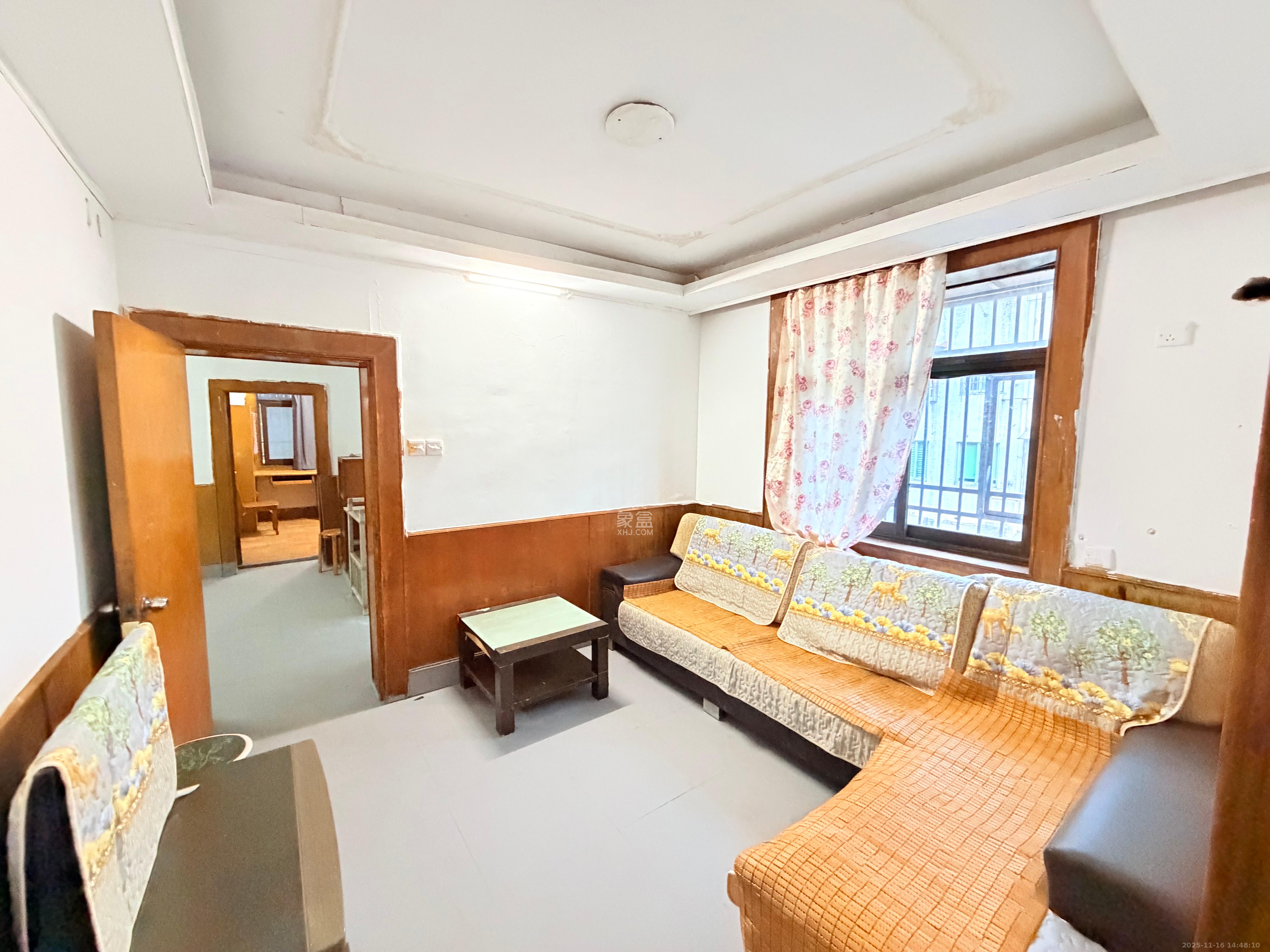 城南路散盘  2室2厅1卫    1300.0元/月