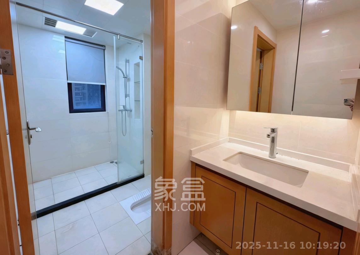 中建嘉和城凤凰台(中建瑞兴家园) 4室2厅2卫 2500.0元/月 中建嘉和城凤凰台(中建瑞兴家园) 4室2厅2卫 2500.0元/月室内图