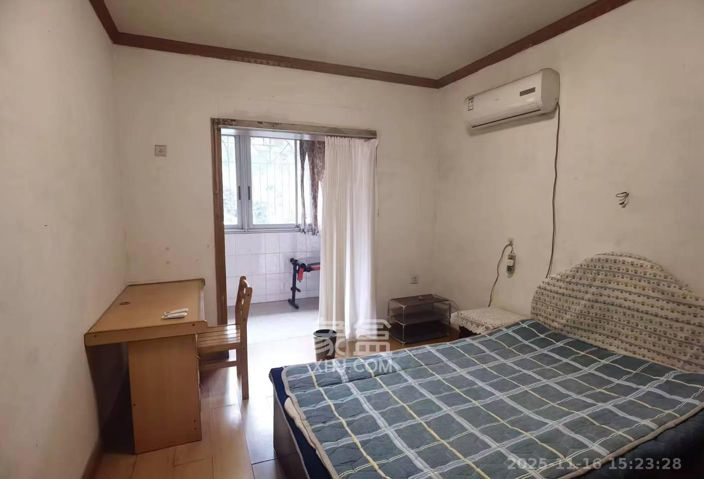 南园小区  2室2厅1卫    1400.0元/月室内图