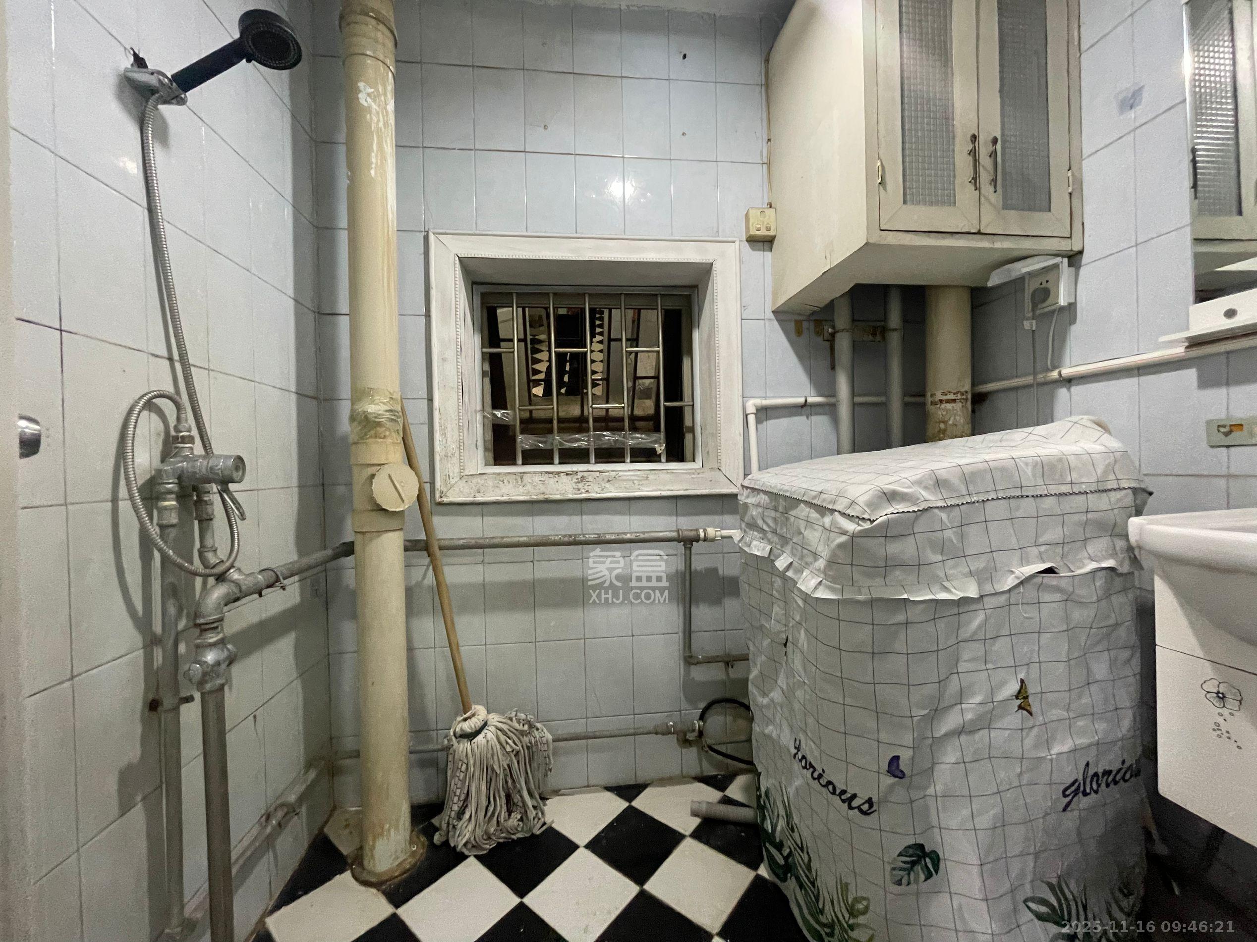 湘农大厦  1室0厅0卫    1600.0元/月室内图